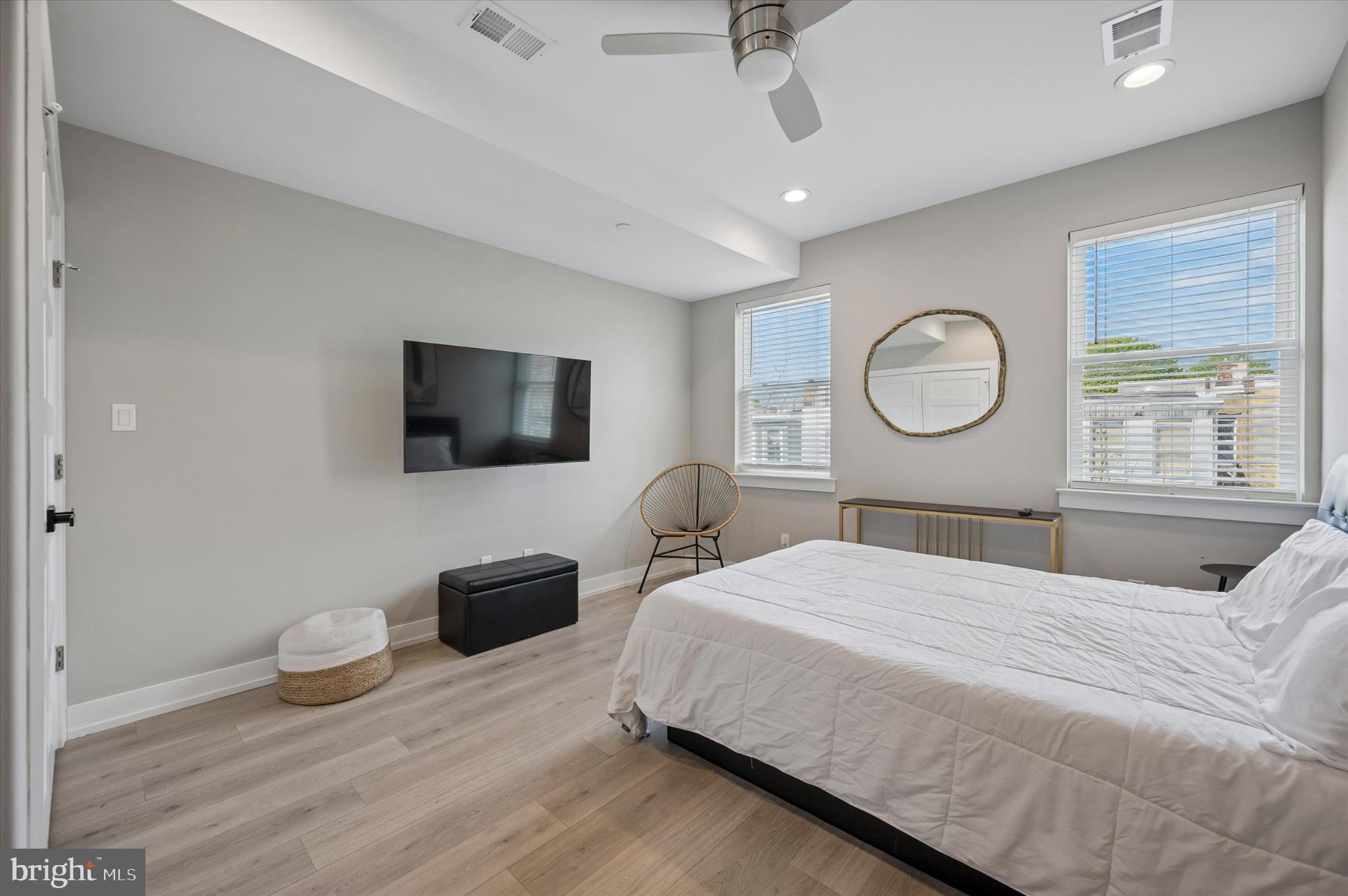 WEST KENSINGTON - Residential