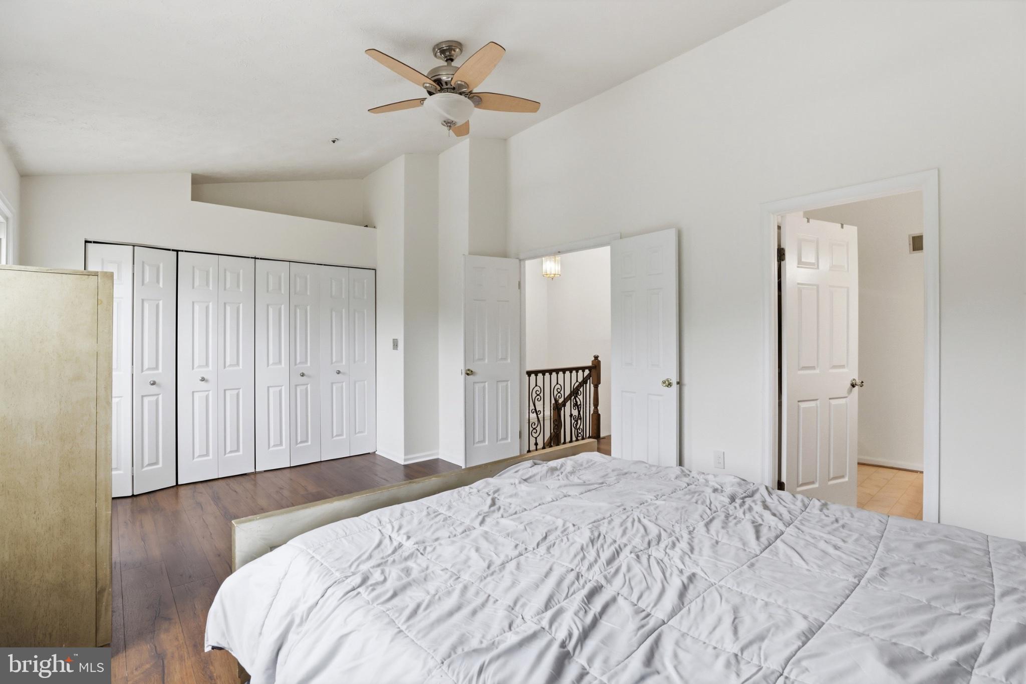 SADDLE CREEK - Residential