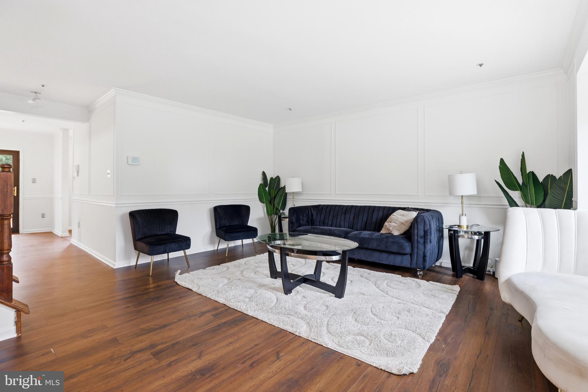 SADDLE CREEK - Residential