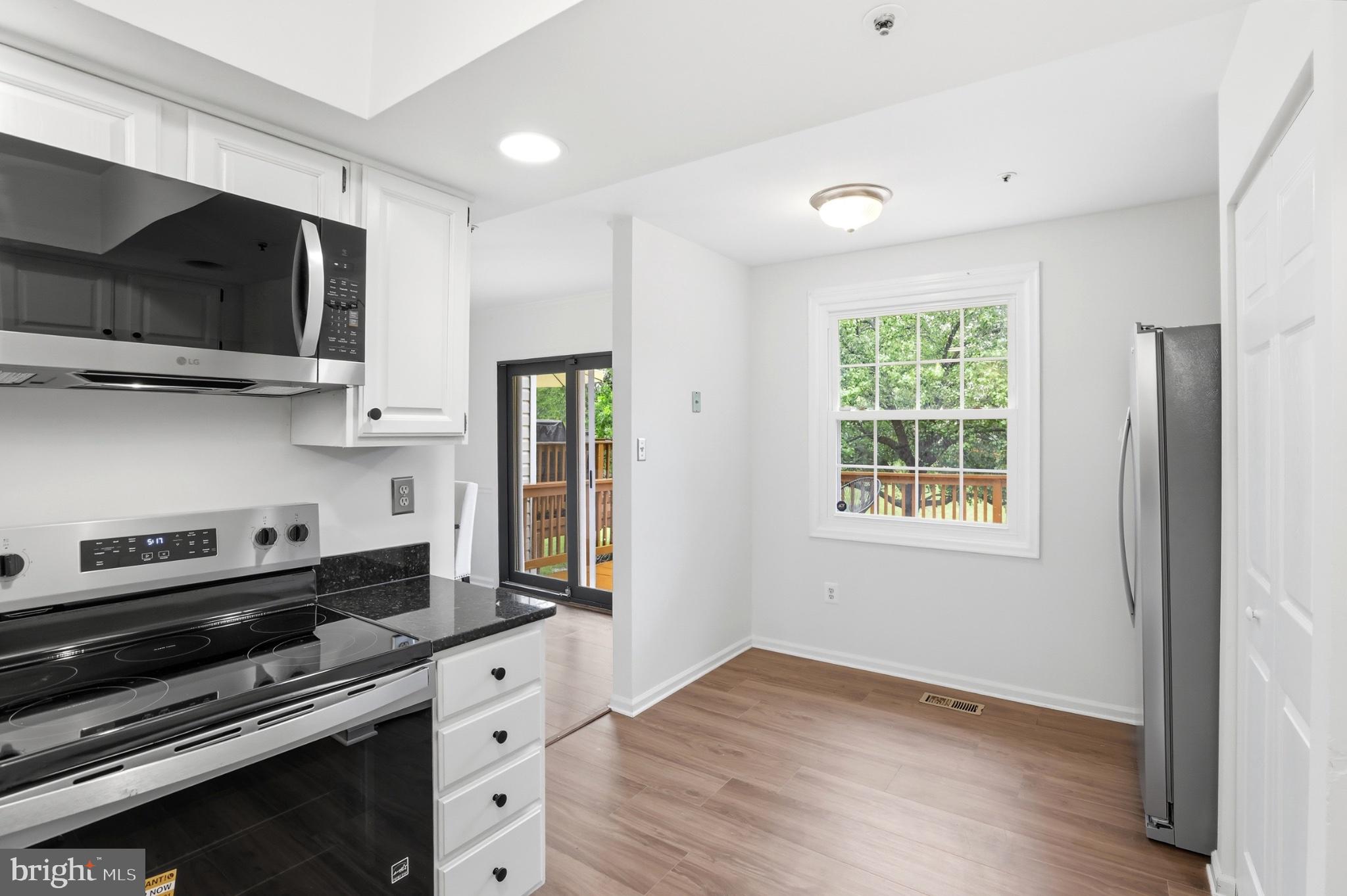 SADDLE CREEK - Residential