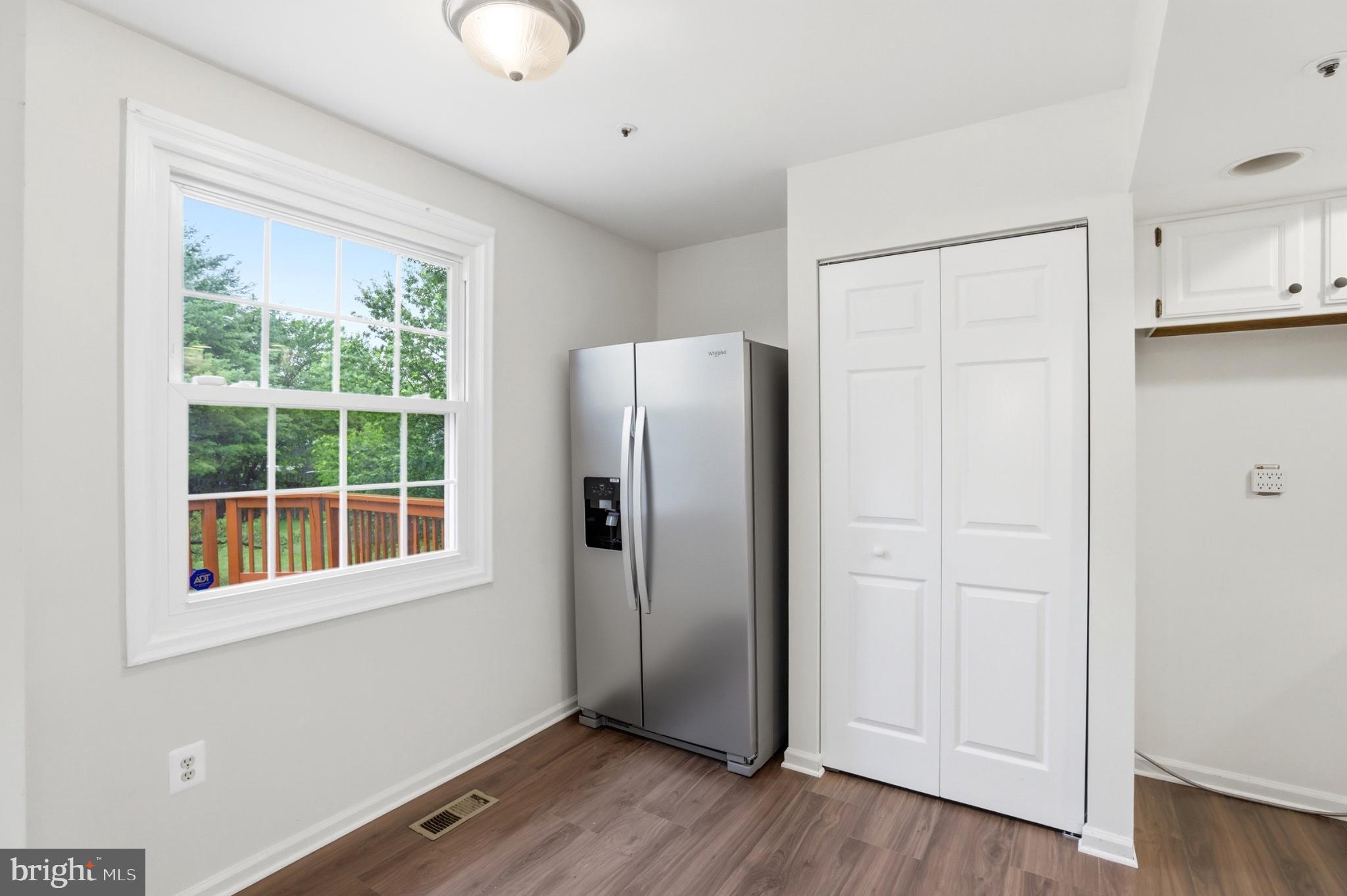 SADDLE CREEK - Residential
