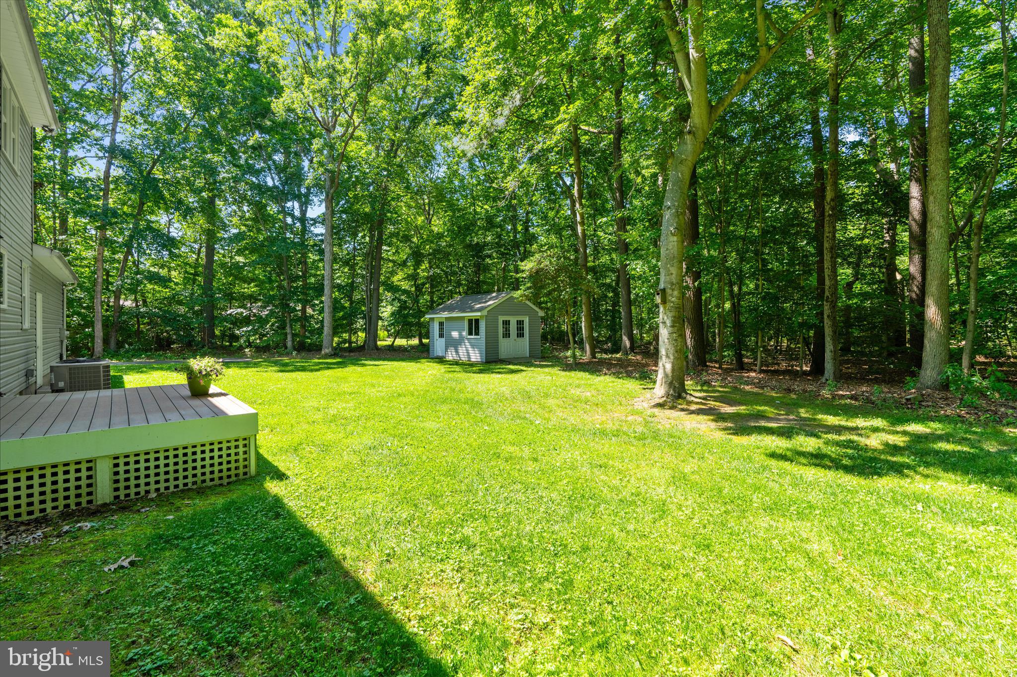 QUEEN ANNE WOODS - Residential