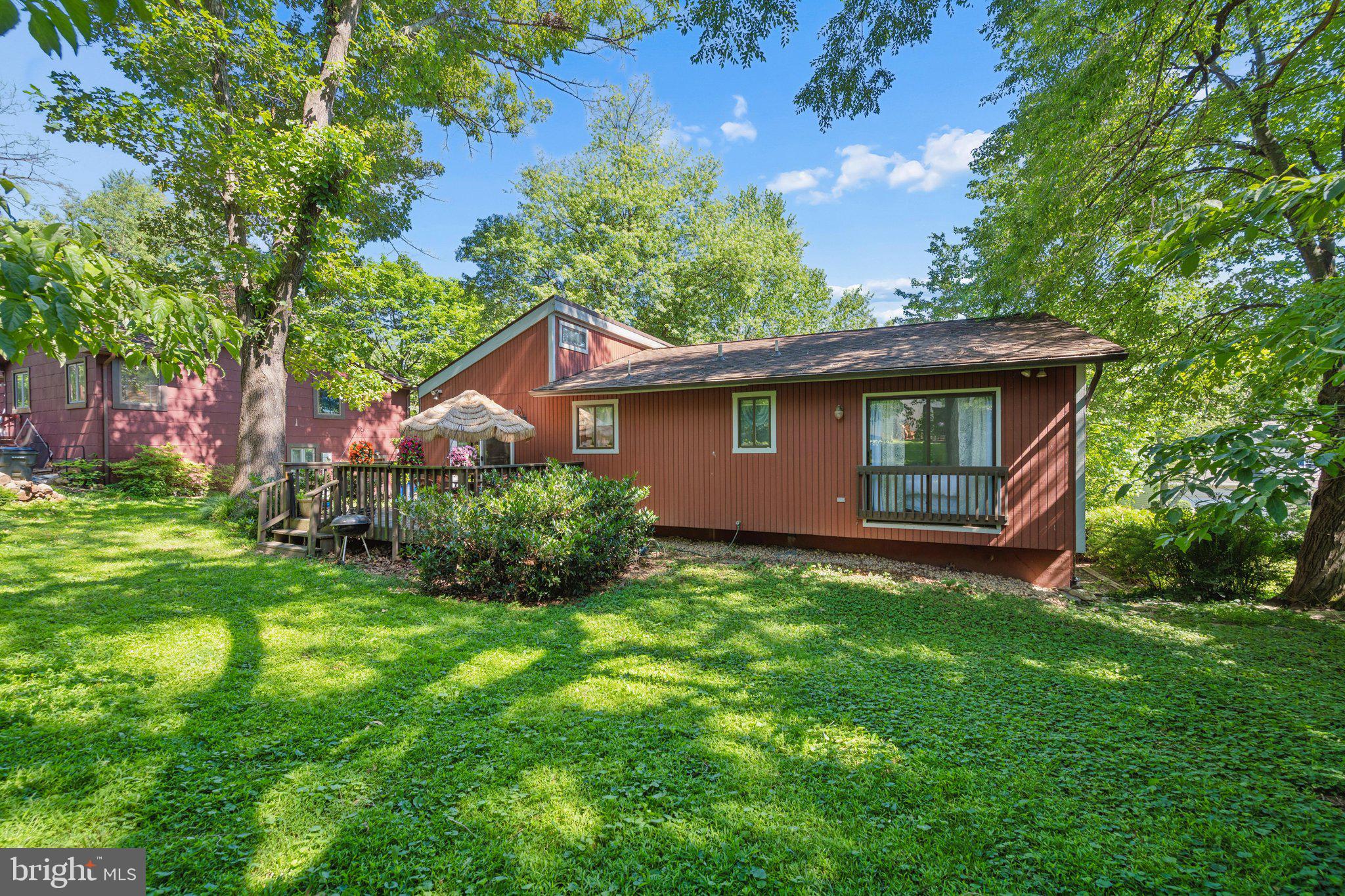 THE MEADOWS - Residential