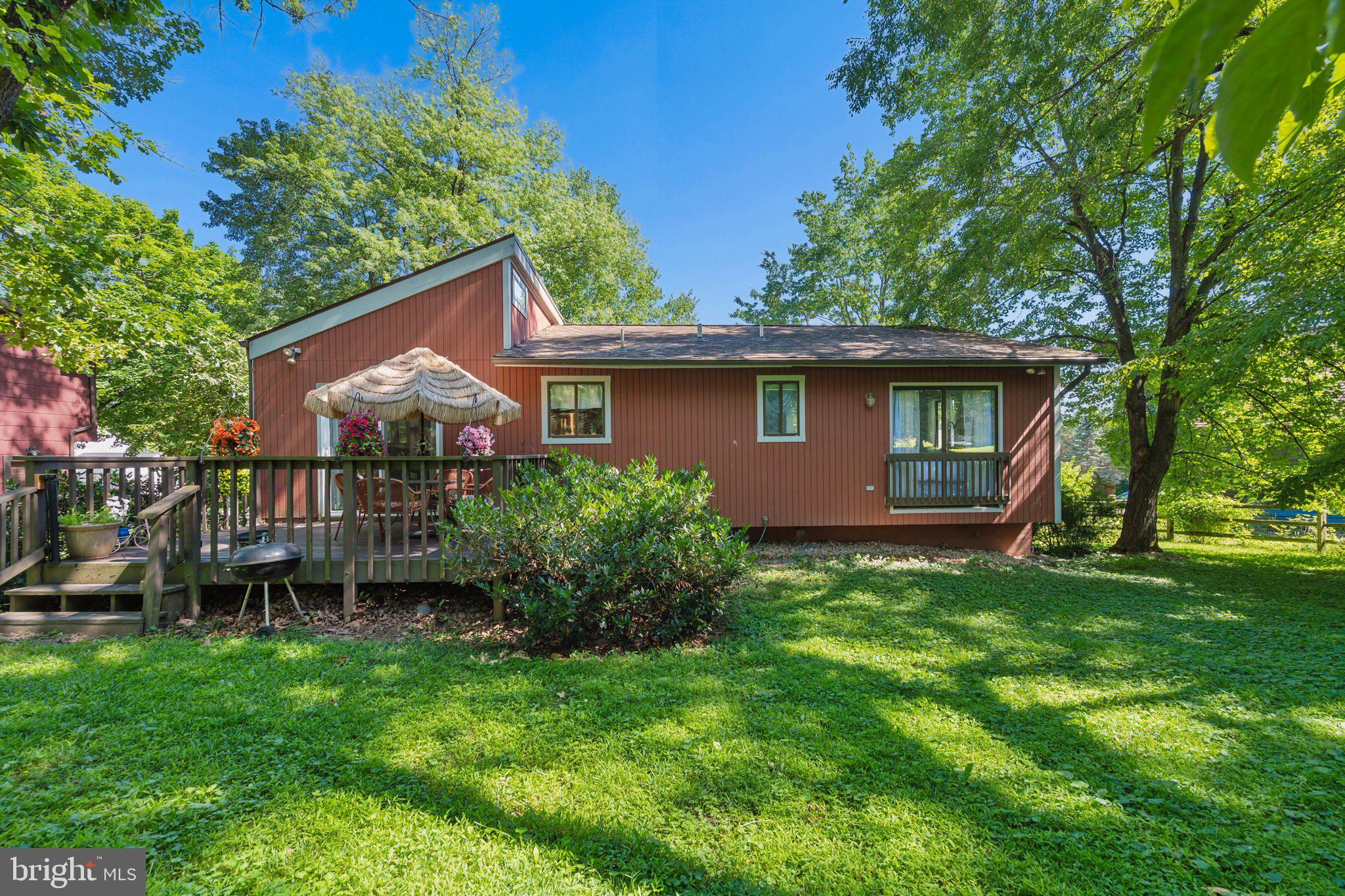 THE MEADOWS - Residential