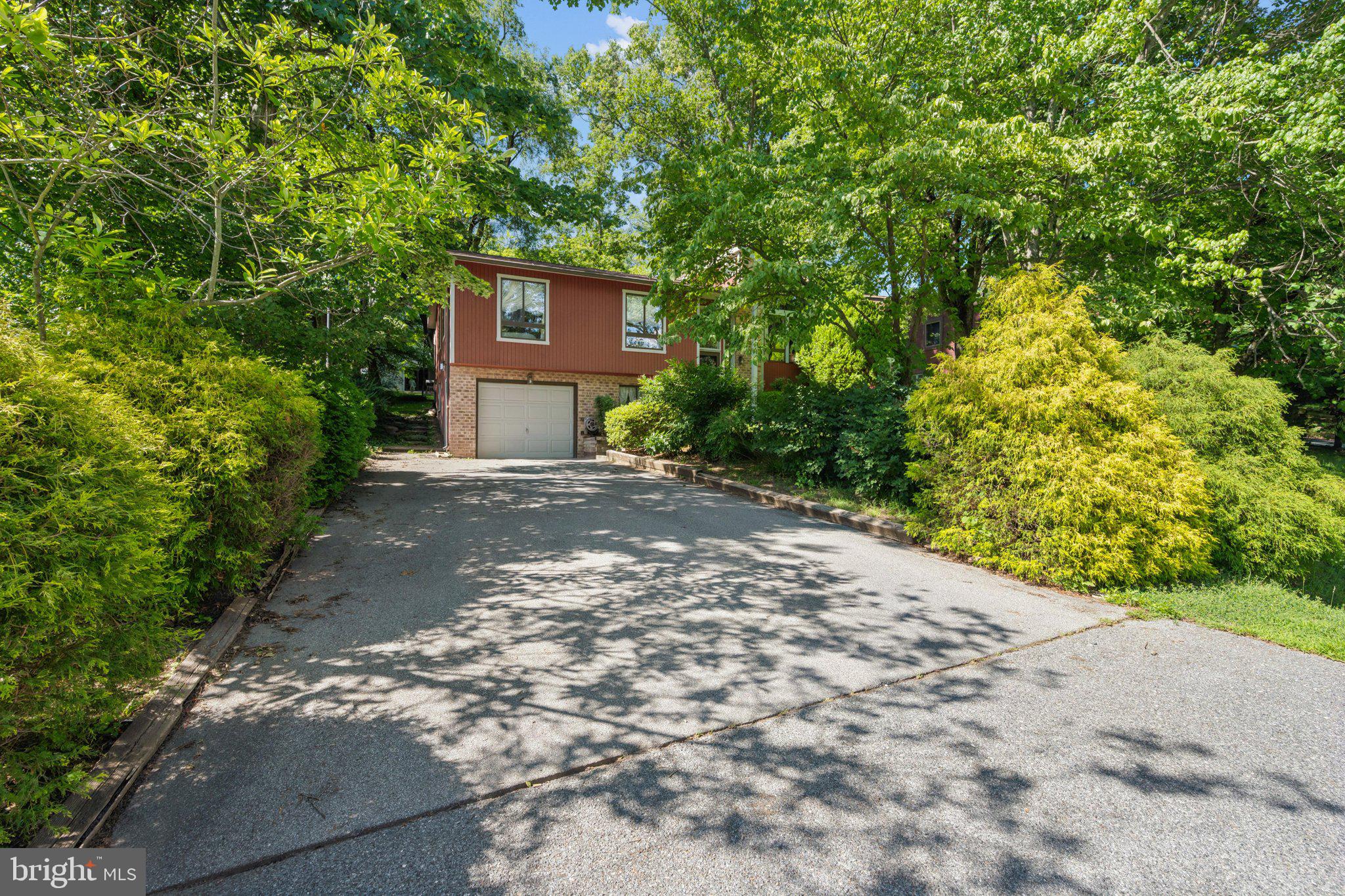 THE MEADOWS - Residential
