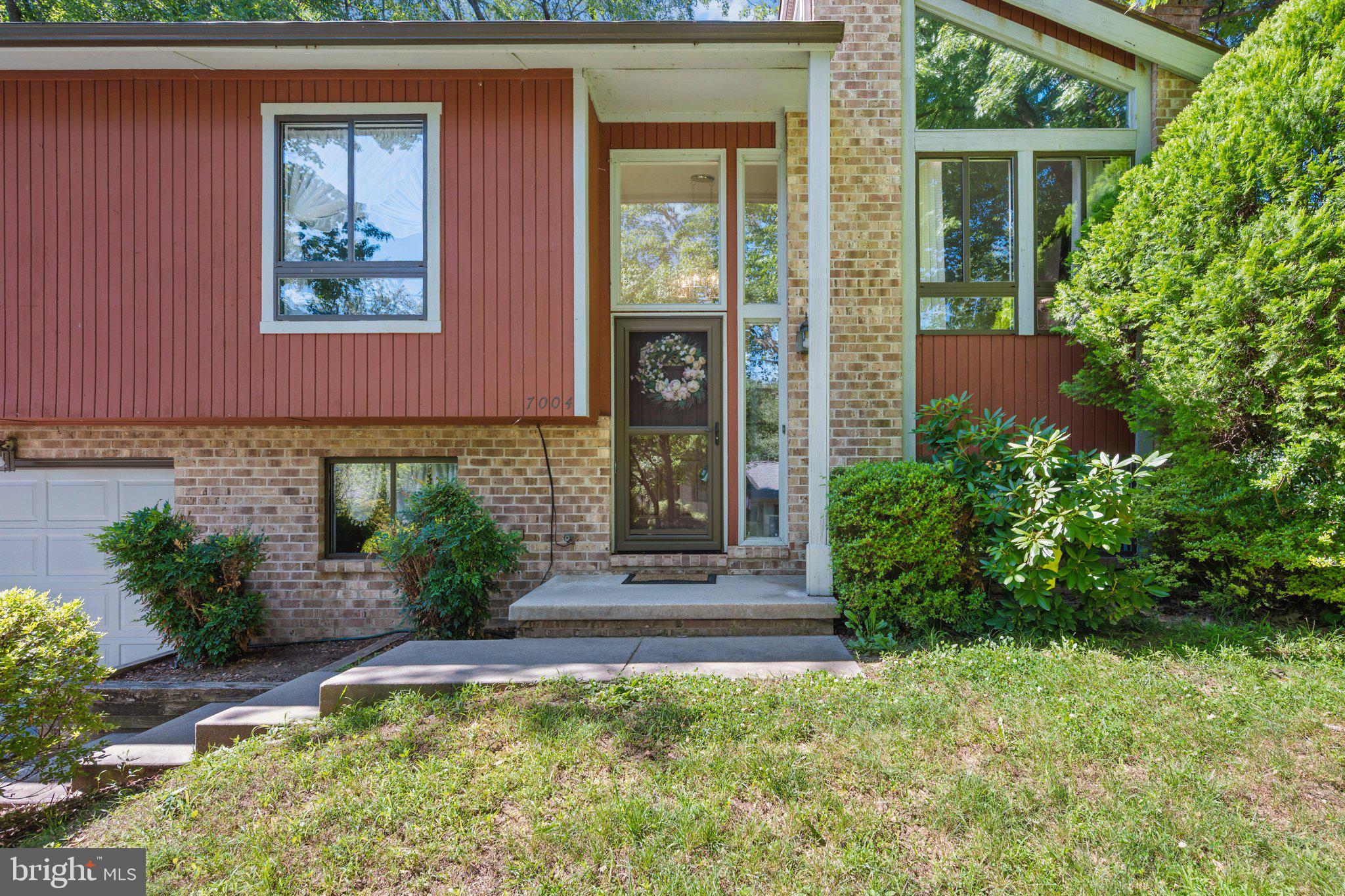 THE MEADOWS - Residential
