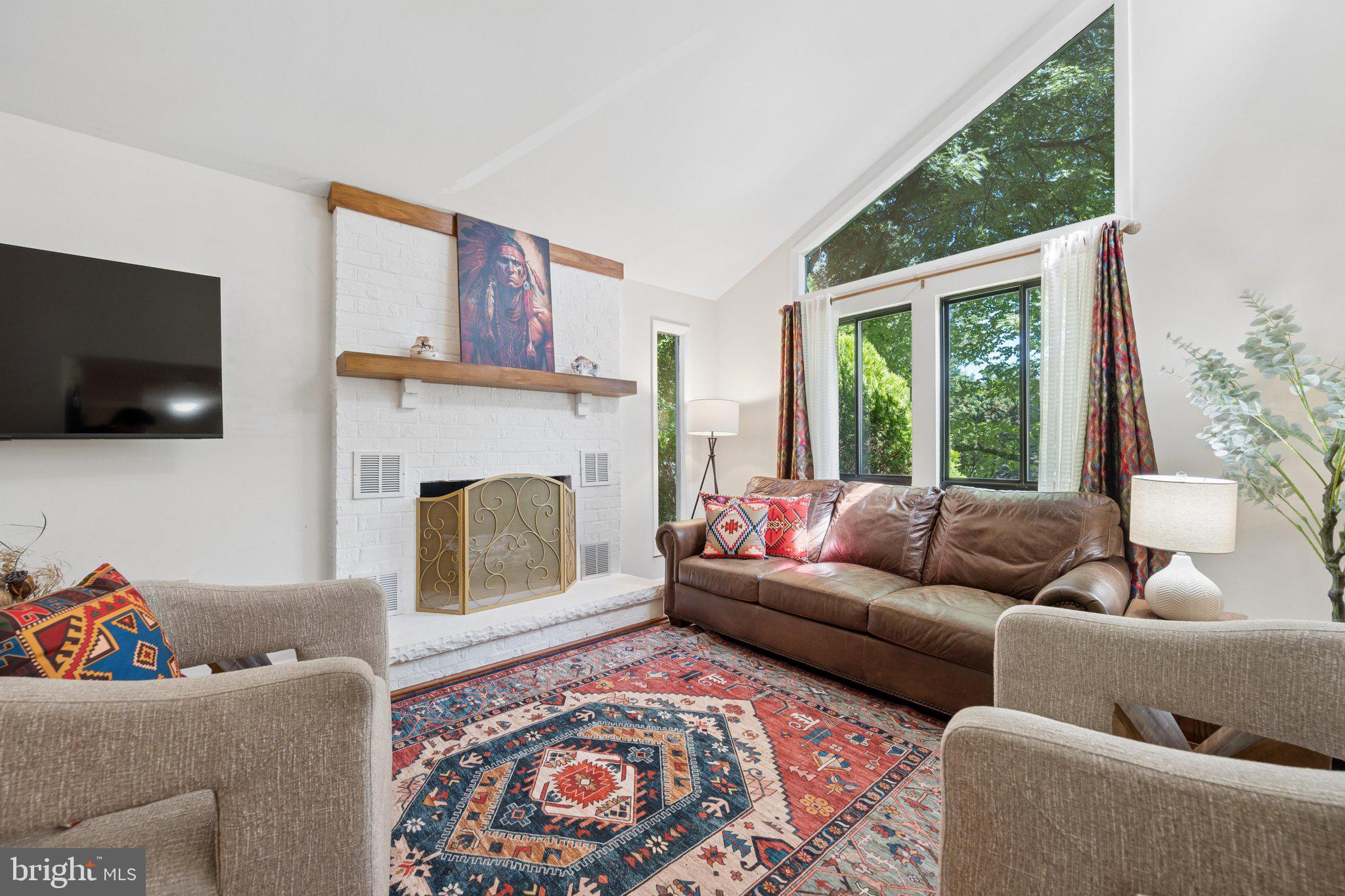 THE MEADOWS - Residential
