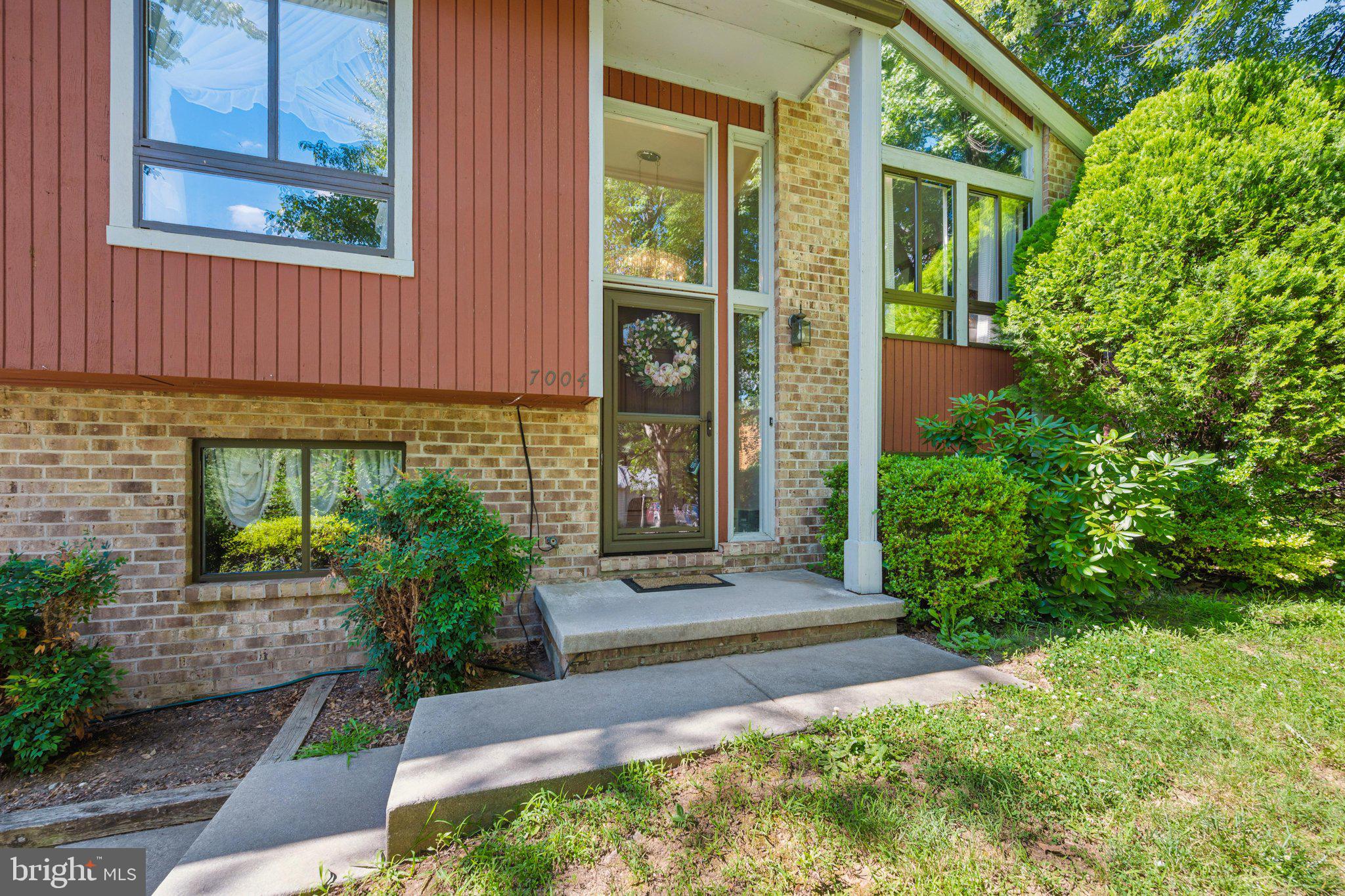 THE MEADOWS - Residential
