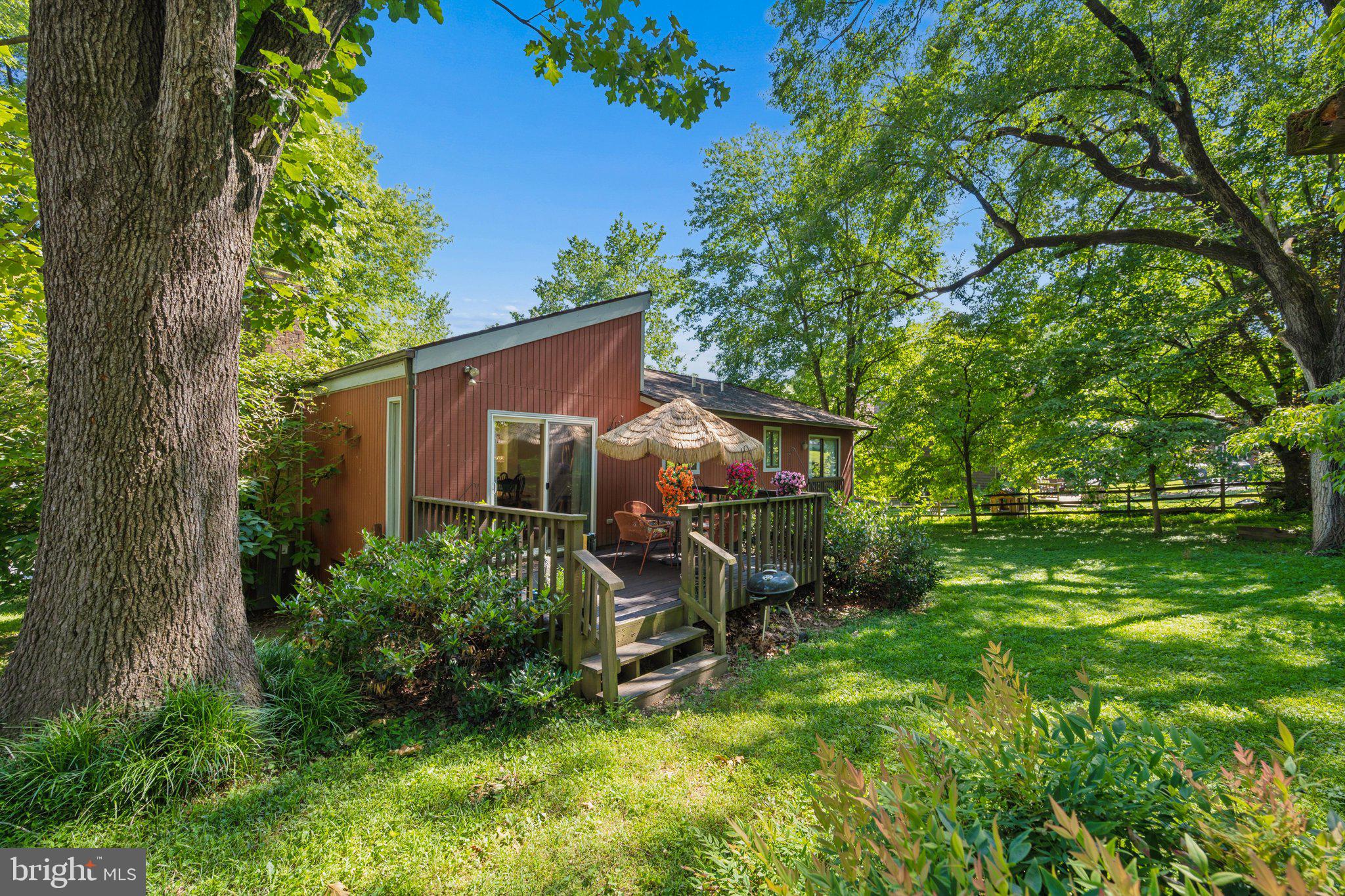 THE MEADOWS - Residential
