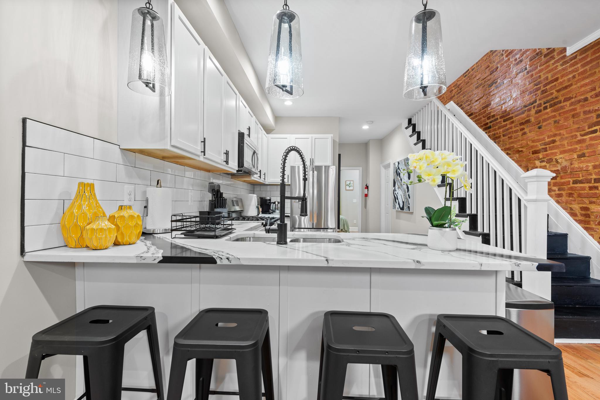 JOHNS HOPKINS - Residential Lease