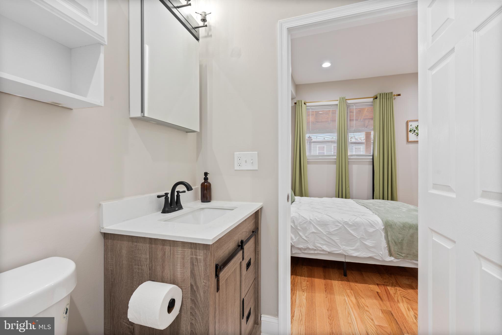 JOHNS HOPKINS - Residential Lease