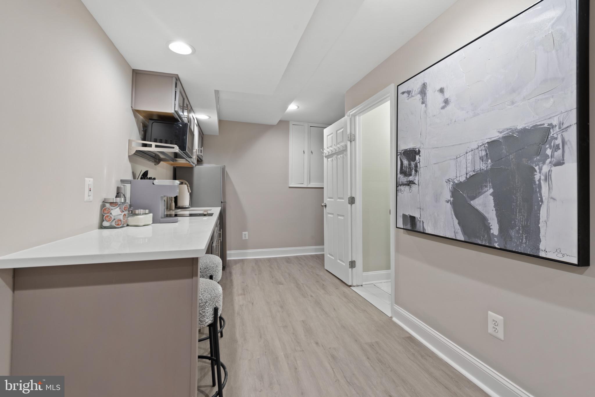 JOHNS HOPKINS - Residential Lease