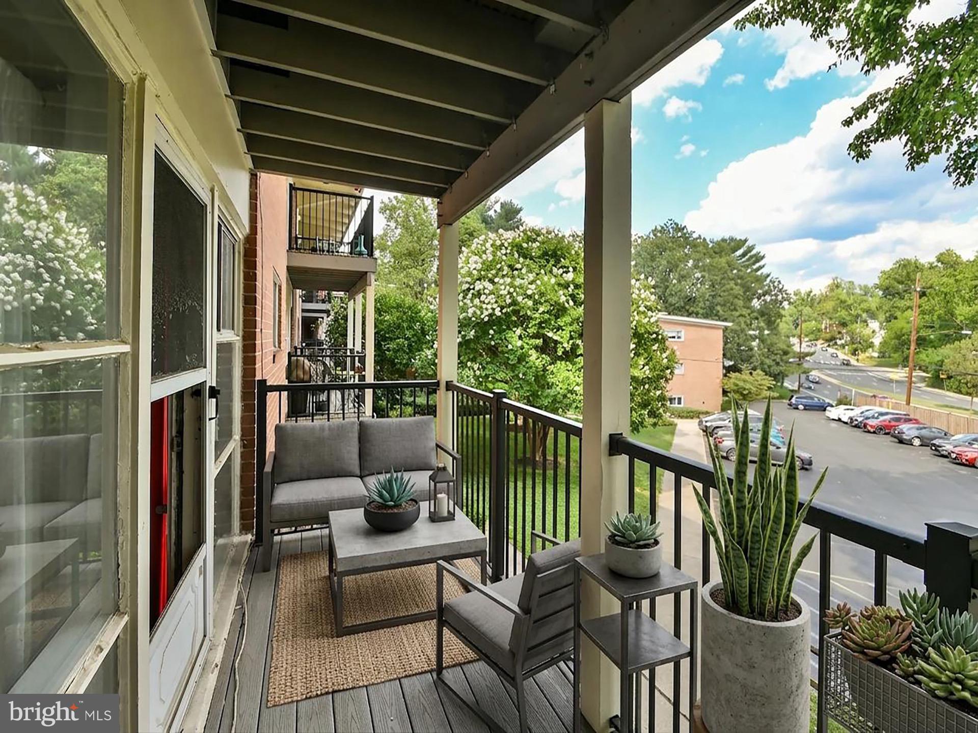 KENSINGTON TERRACE - Residential