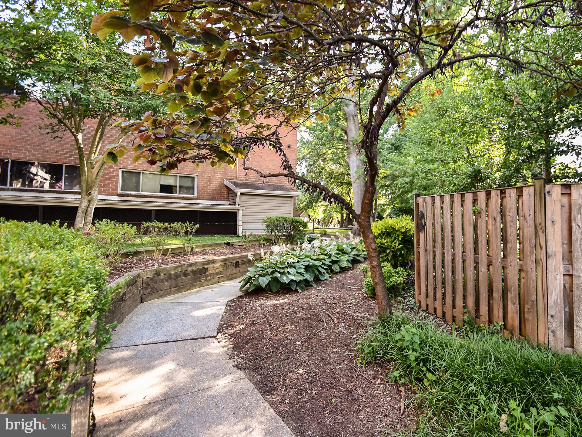 KENSINGTON TERRACE - Residential