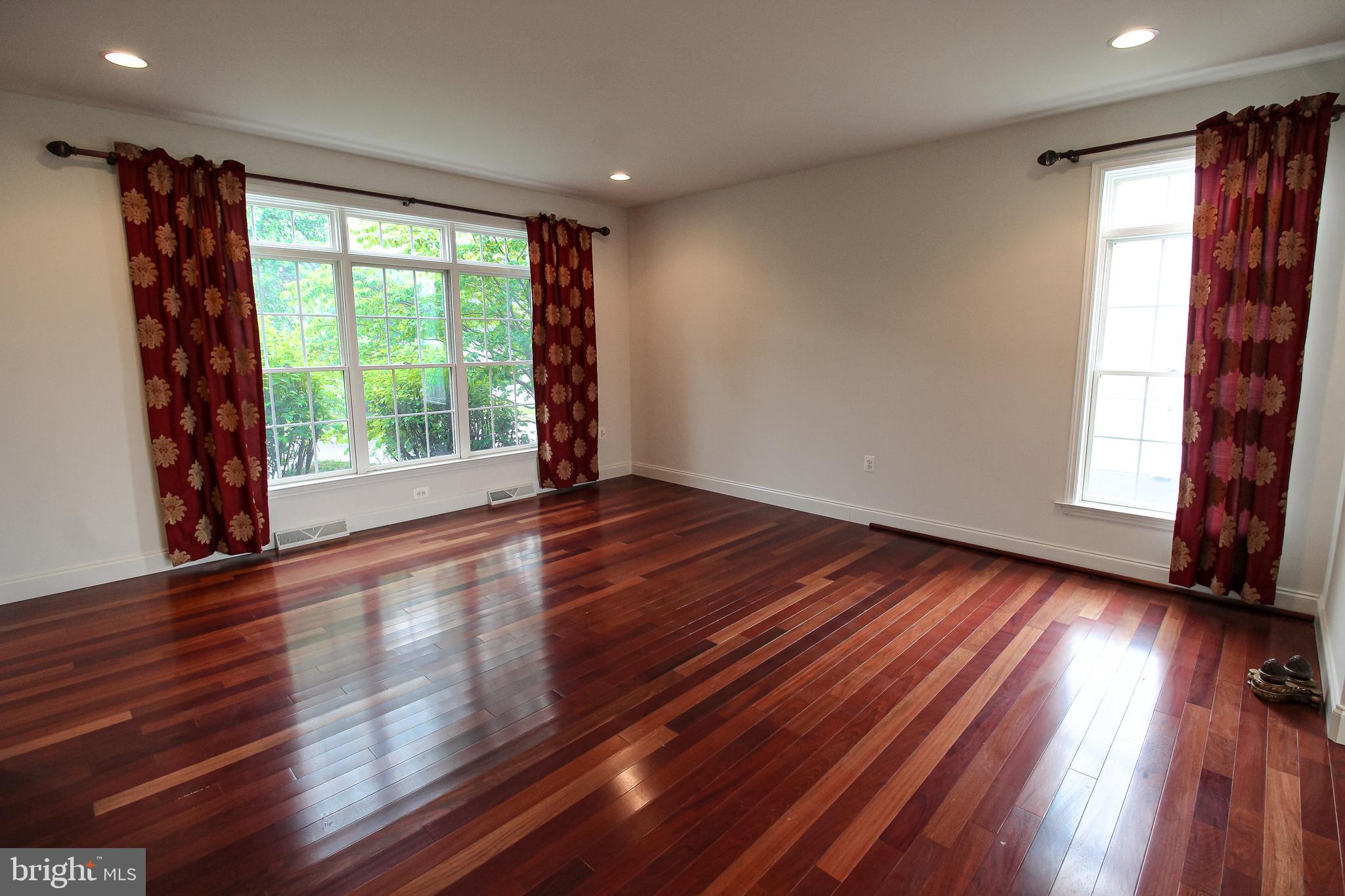 YORK - Residential