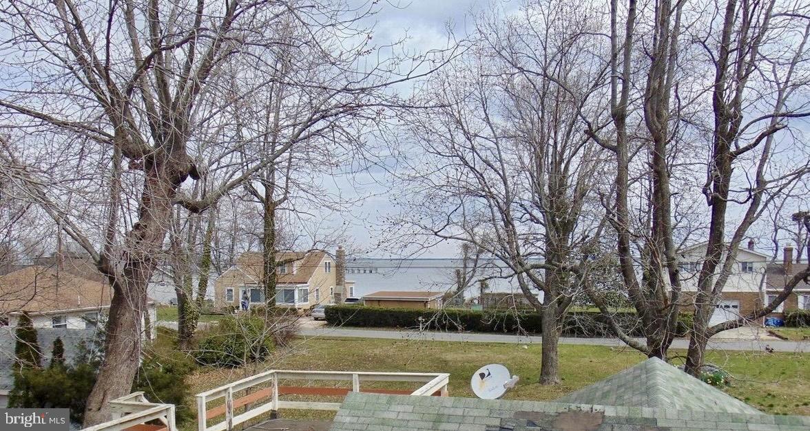 COLUMBIA BEACH - Residential