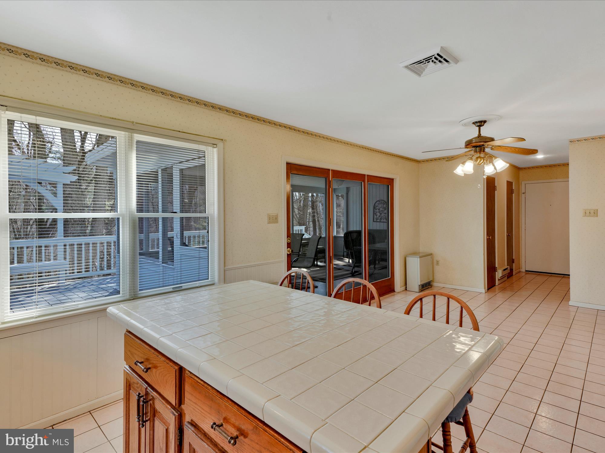 COTTAGE HILL WEST - Residential