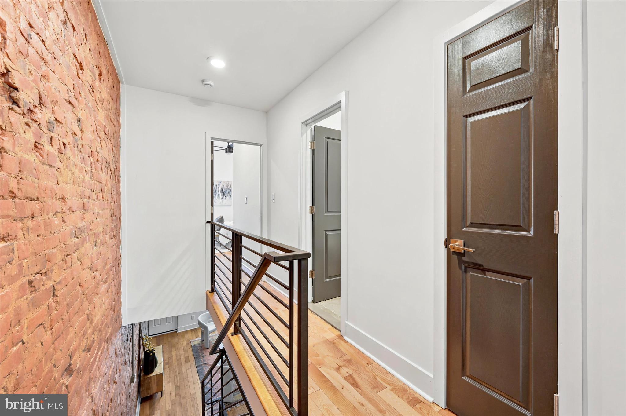 PORT RICHMOND - Residential
