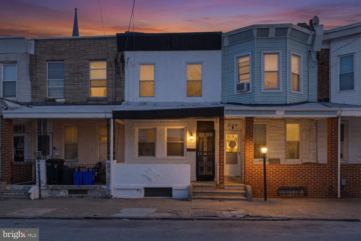 PORT RICHMOND - Residential