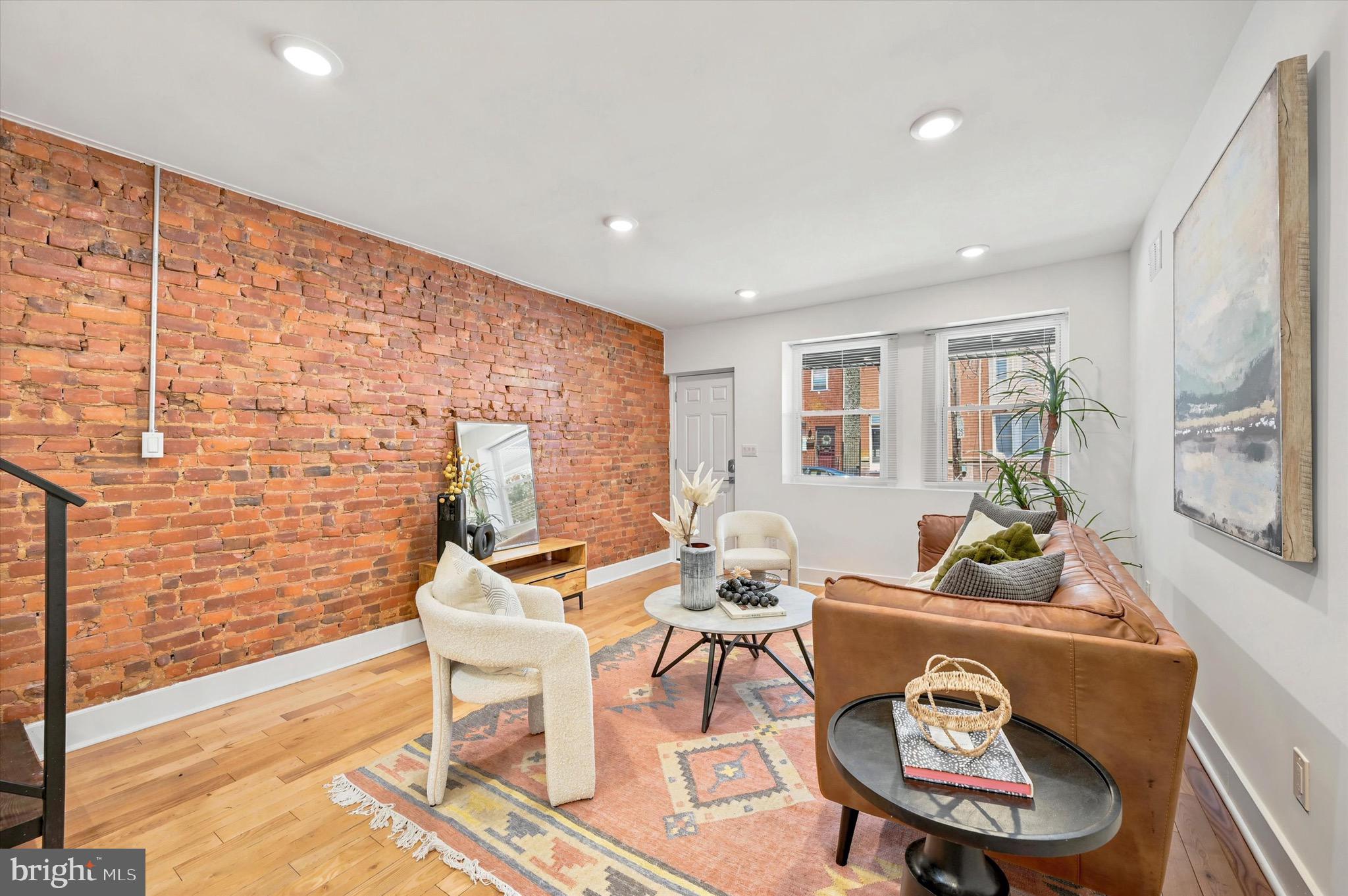 PORT RICHMOND - Residential