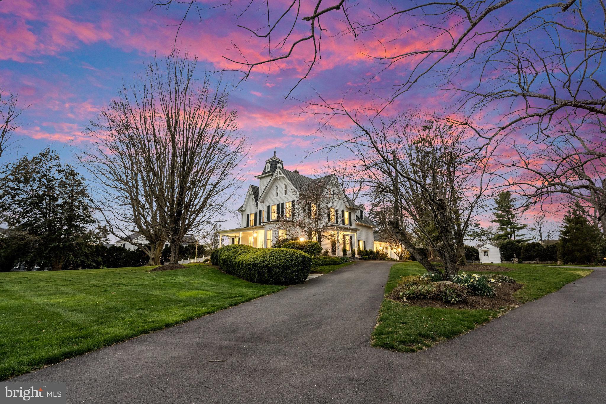 COBBS GROVE - Residential