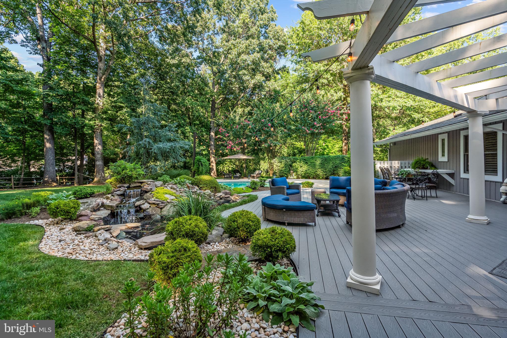 LEXINGTON ESTATES - Residential