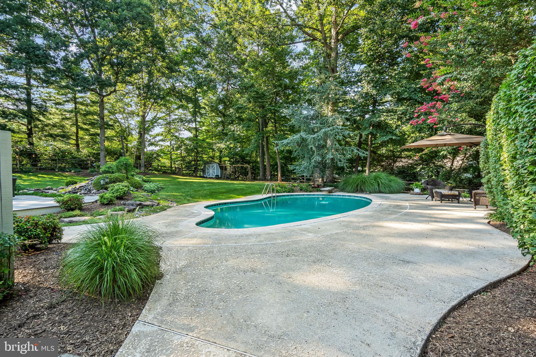 LEXINGTON ESTATES - Residential