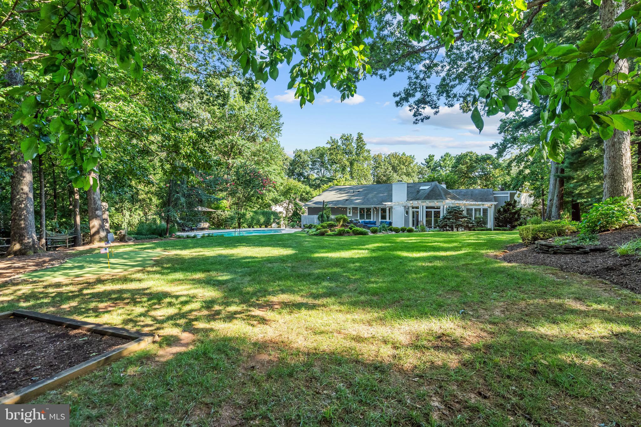 LEXINGTON ESTATES - Residential