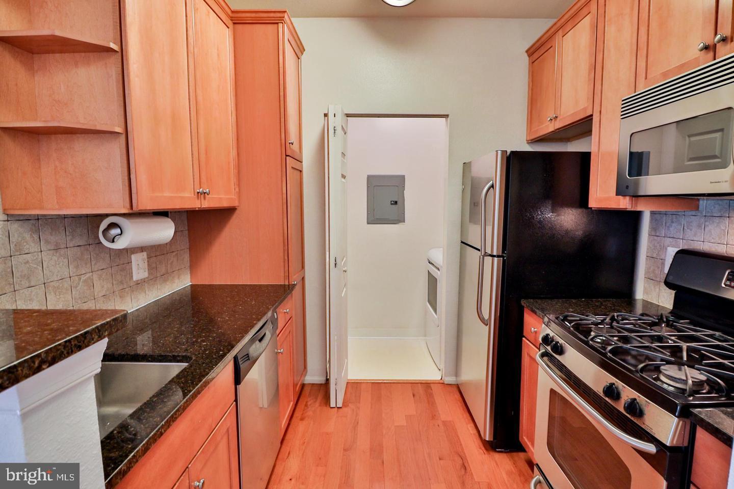 WHITE FLINT STATION - Residential Lease