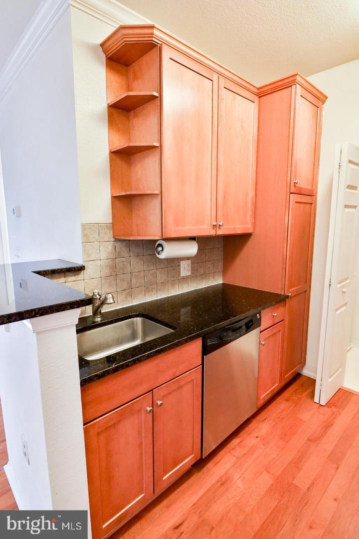 WHITE FLINT STATION - Residential Lease