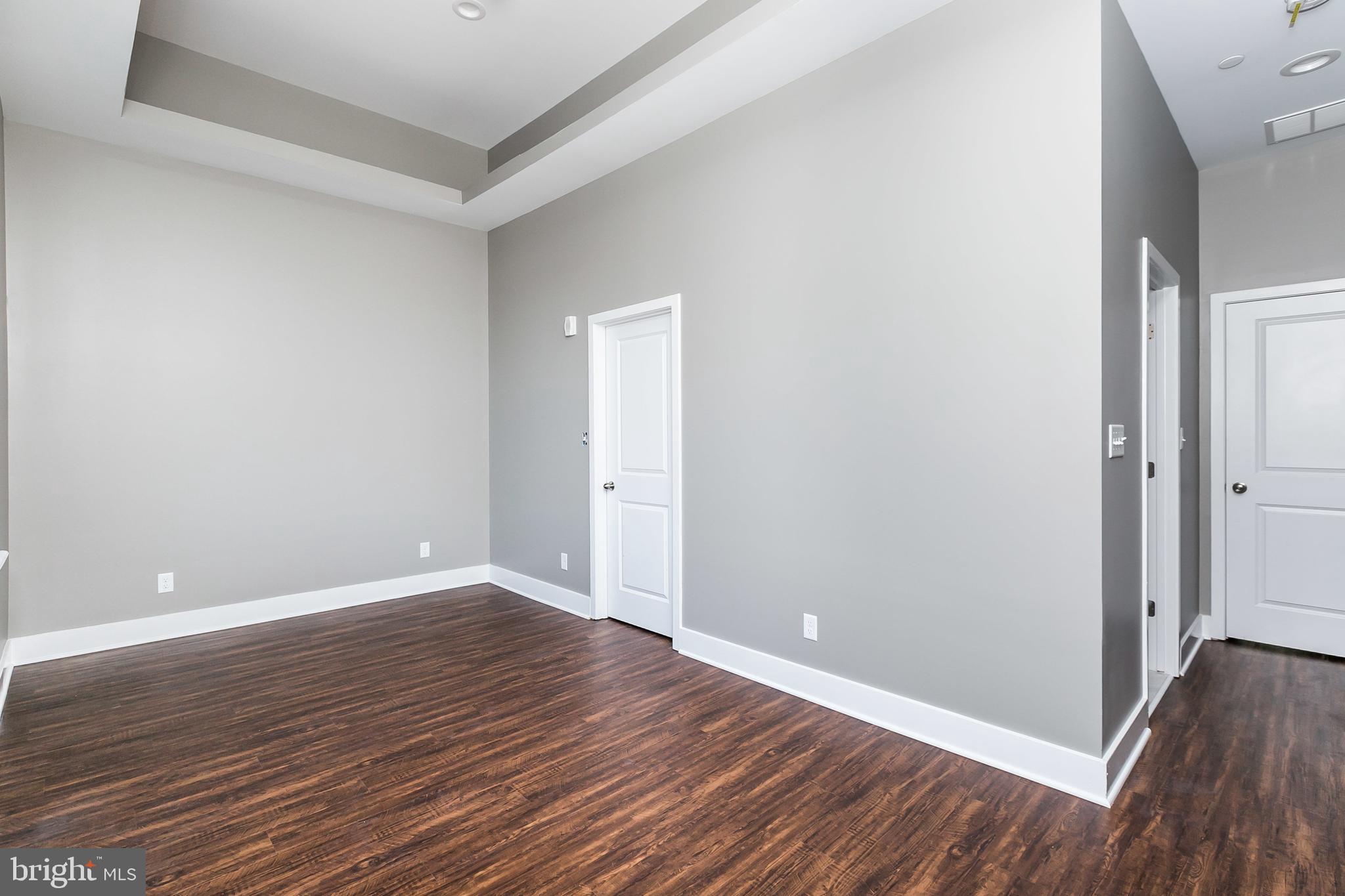 HIGHLANDTOWN - Residential Lease