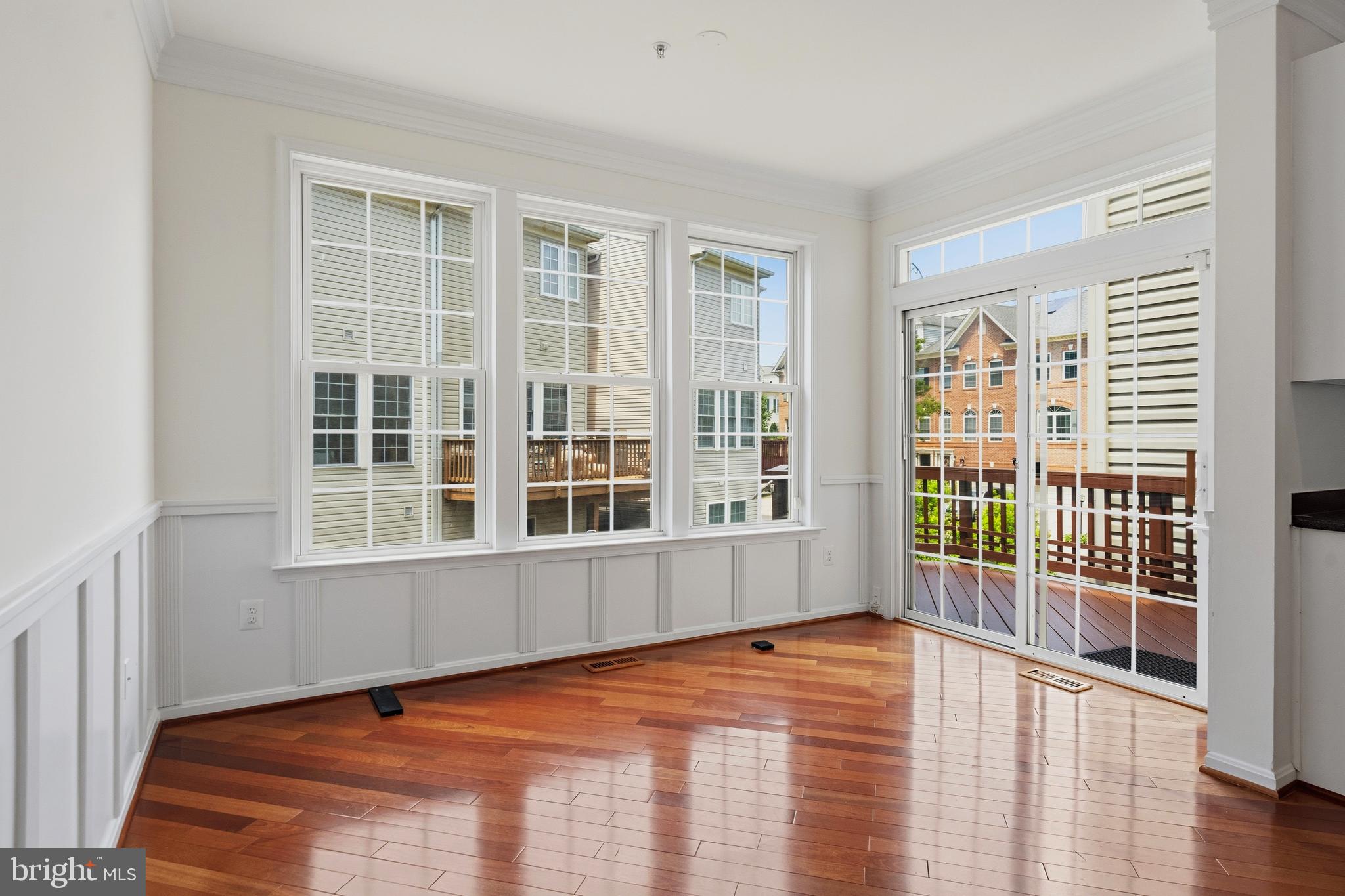 CROFTON VALLEY - Residential