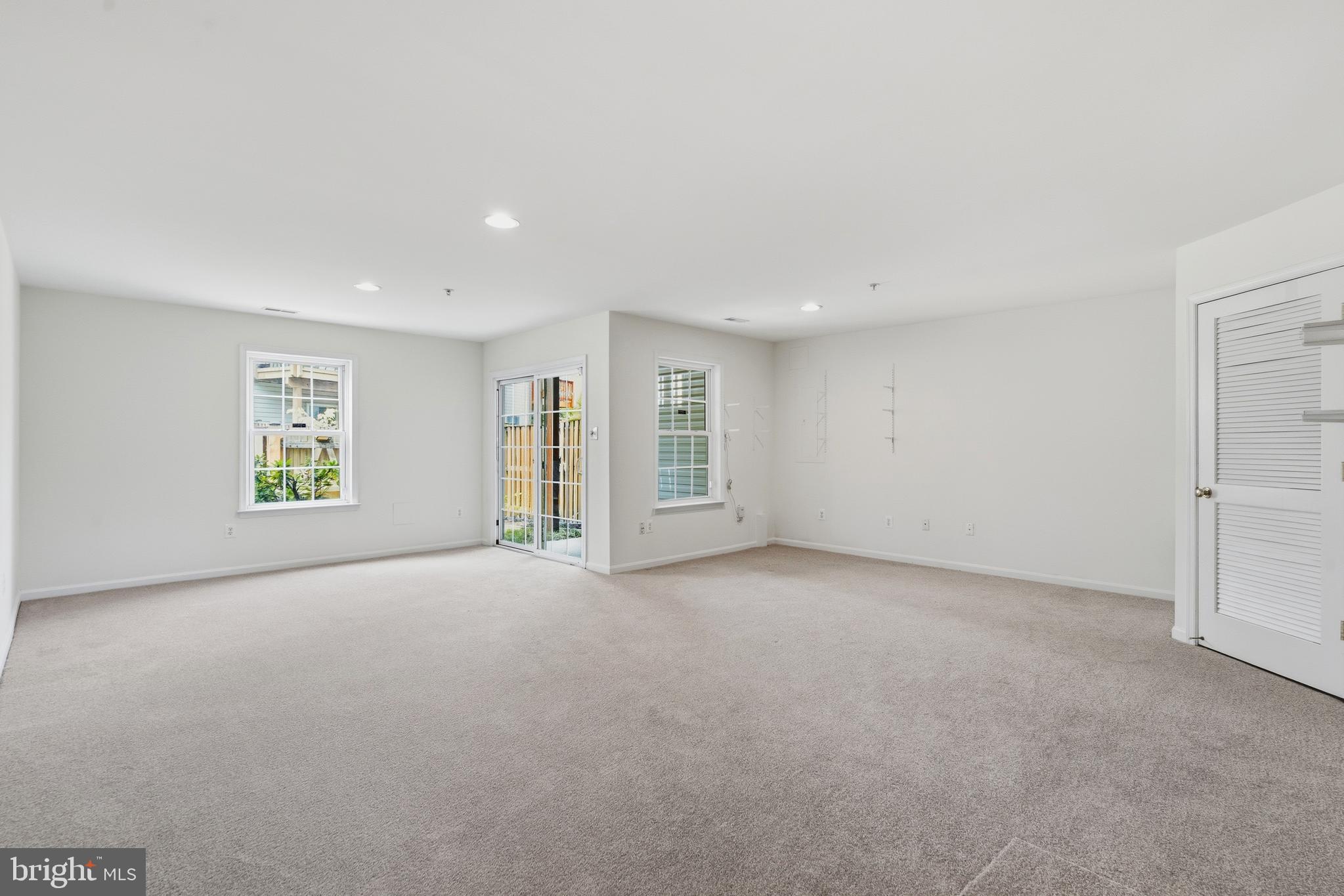 CROFTON VALLEY - Residential