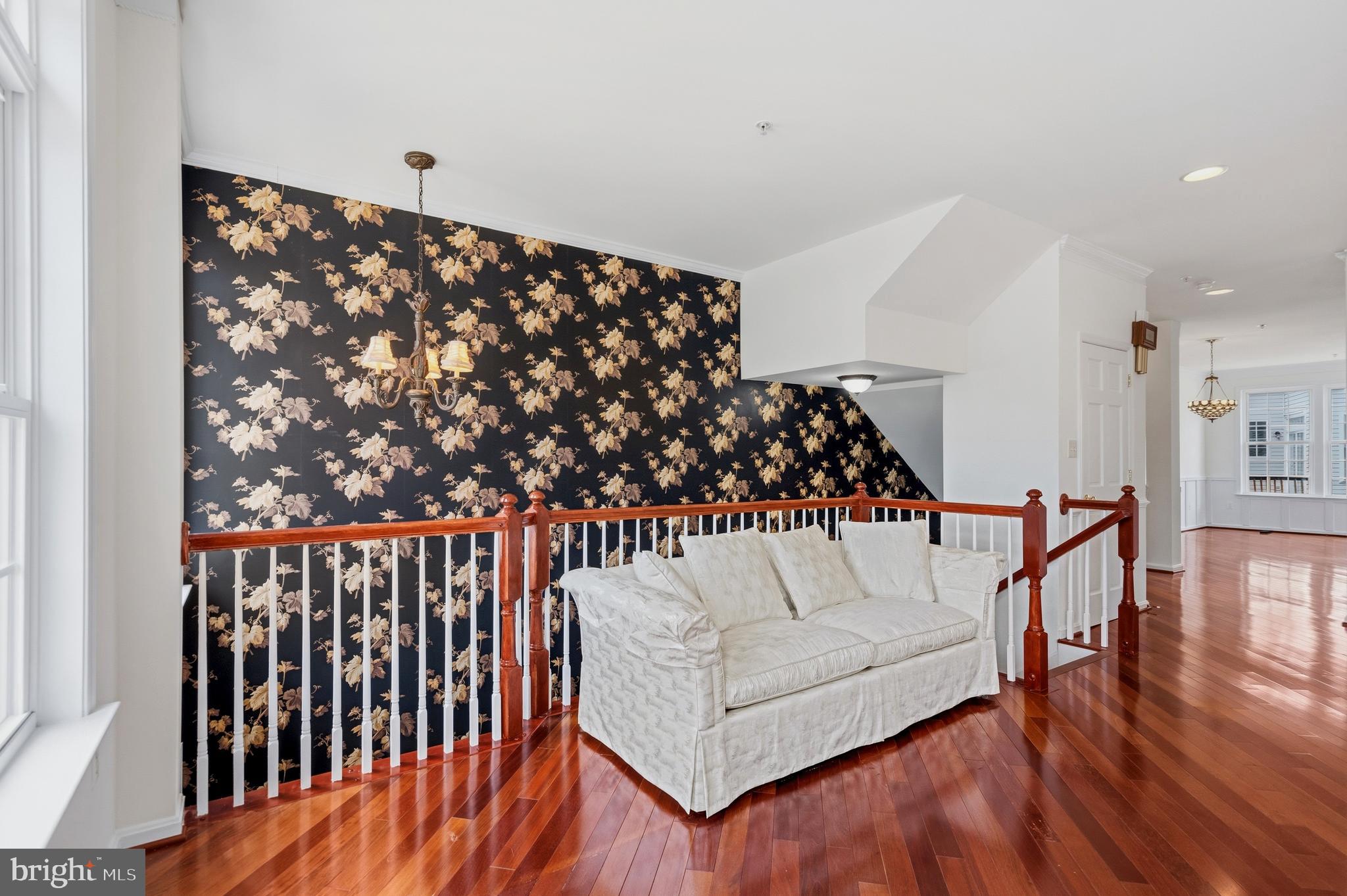 CROFTON VALLEY - Residential