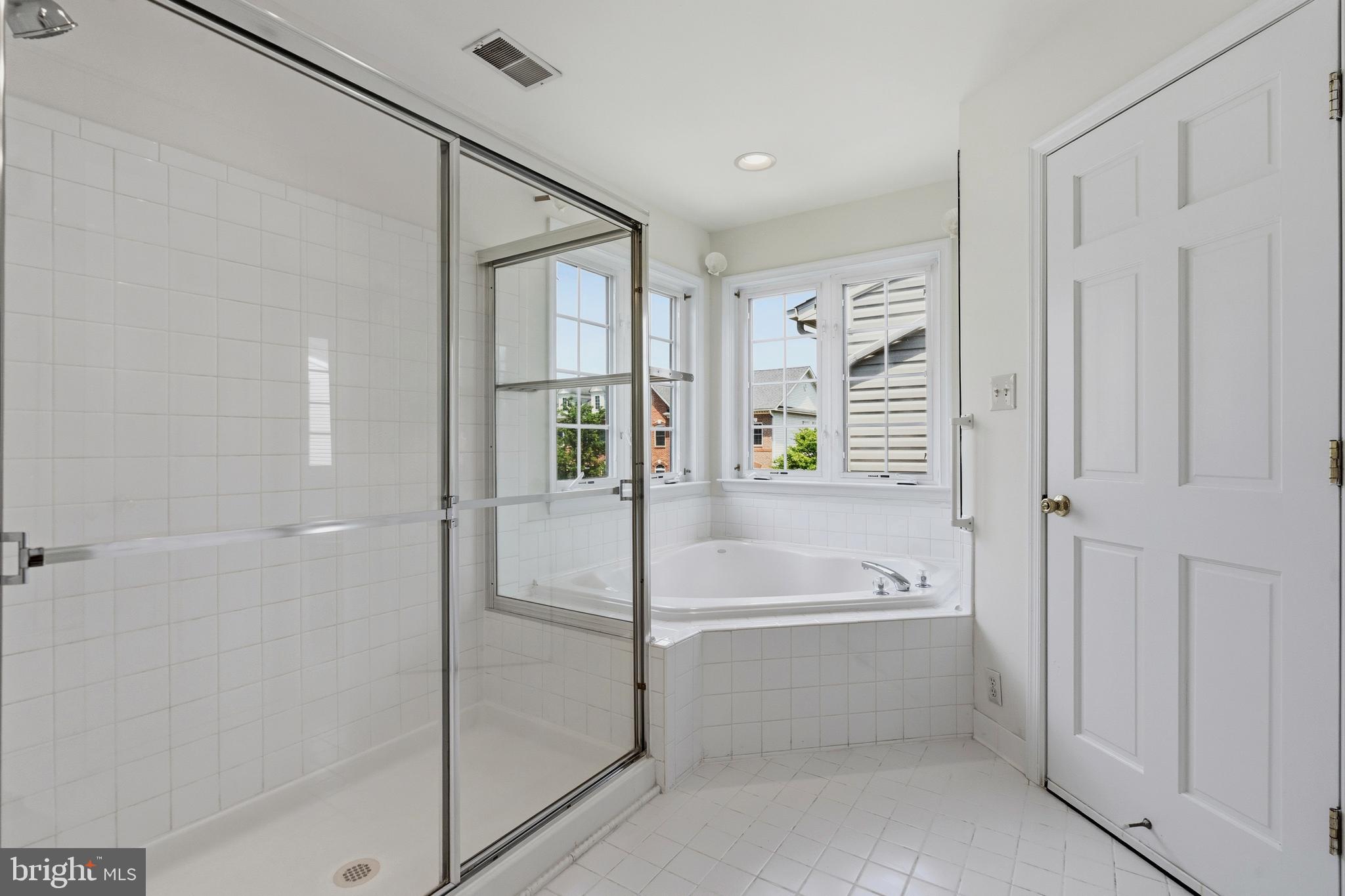 CROFTON VALLEY - Residential