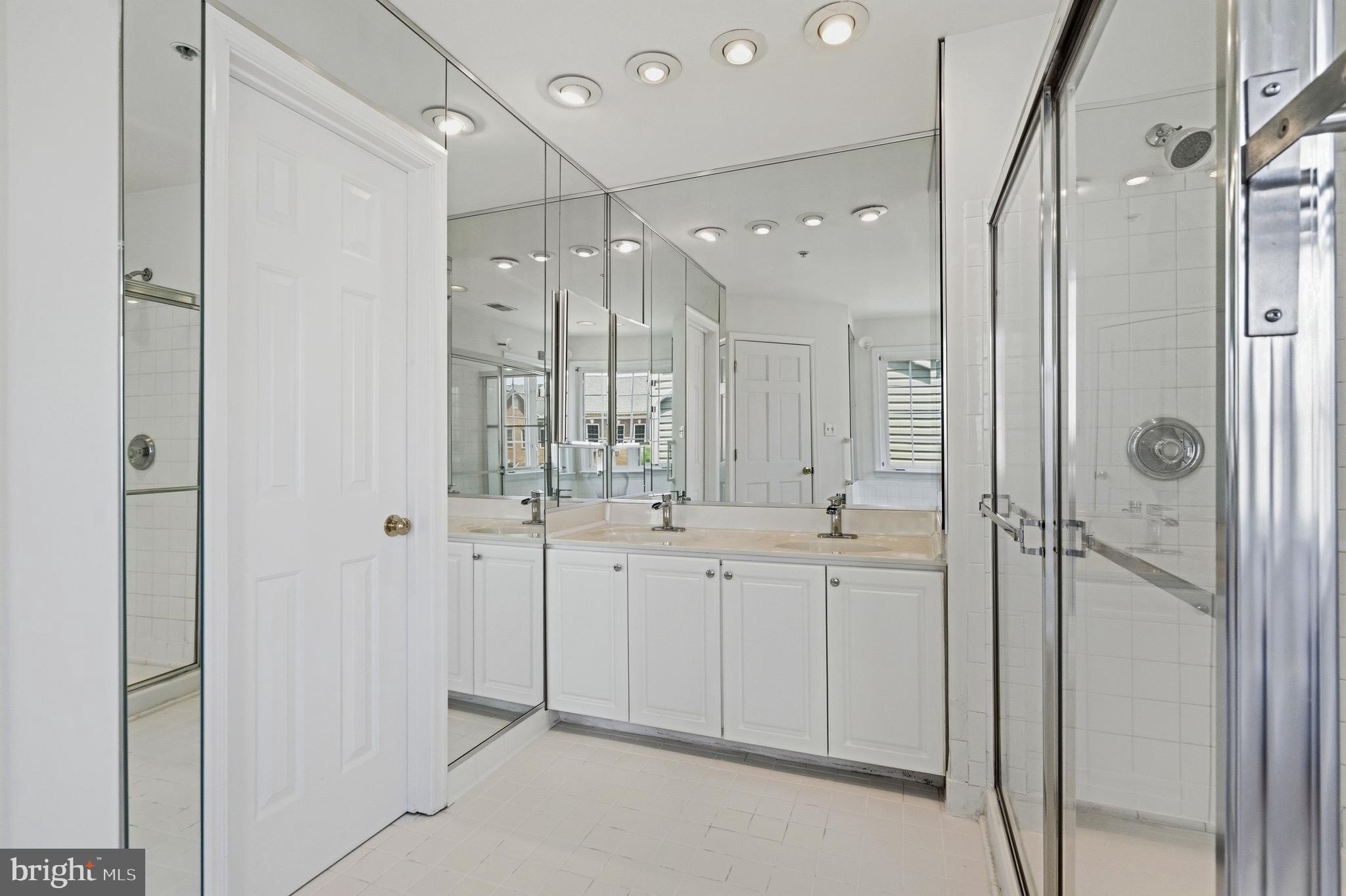 CROFTON VALLEY - Residential