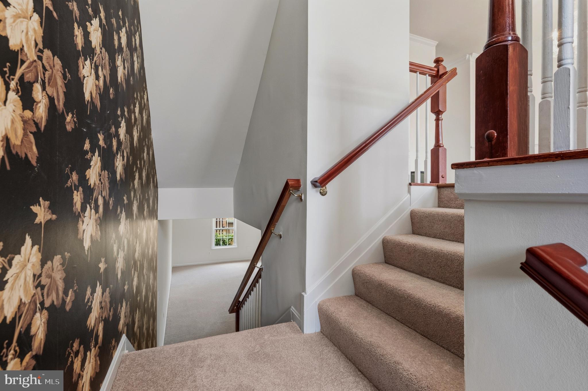 CROFTON VALLEY - Residential