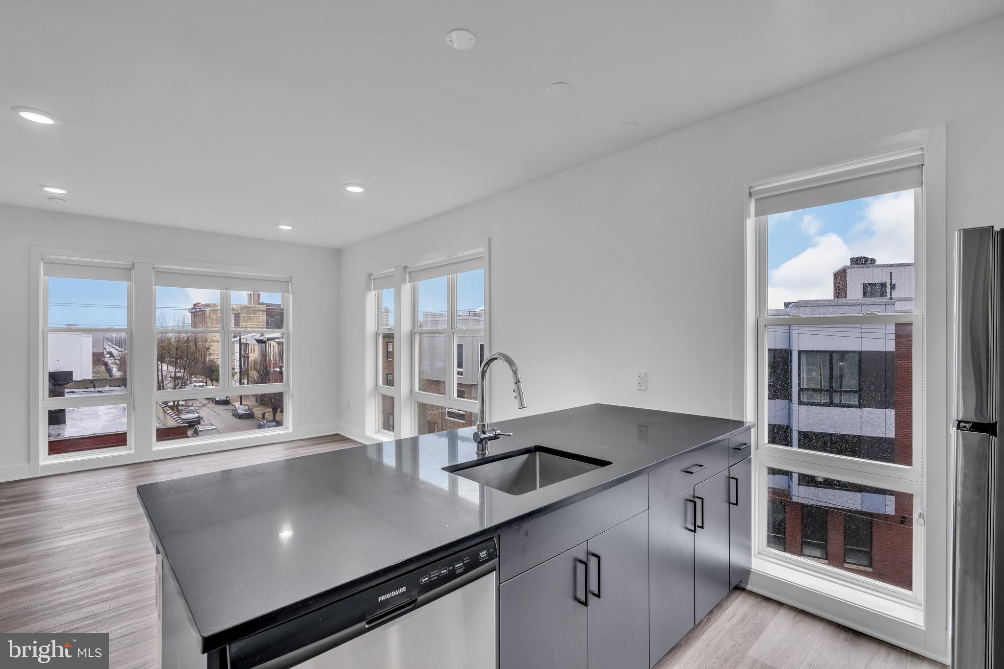 OLDE KENSINGTON - Residential Lease