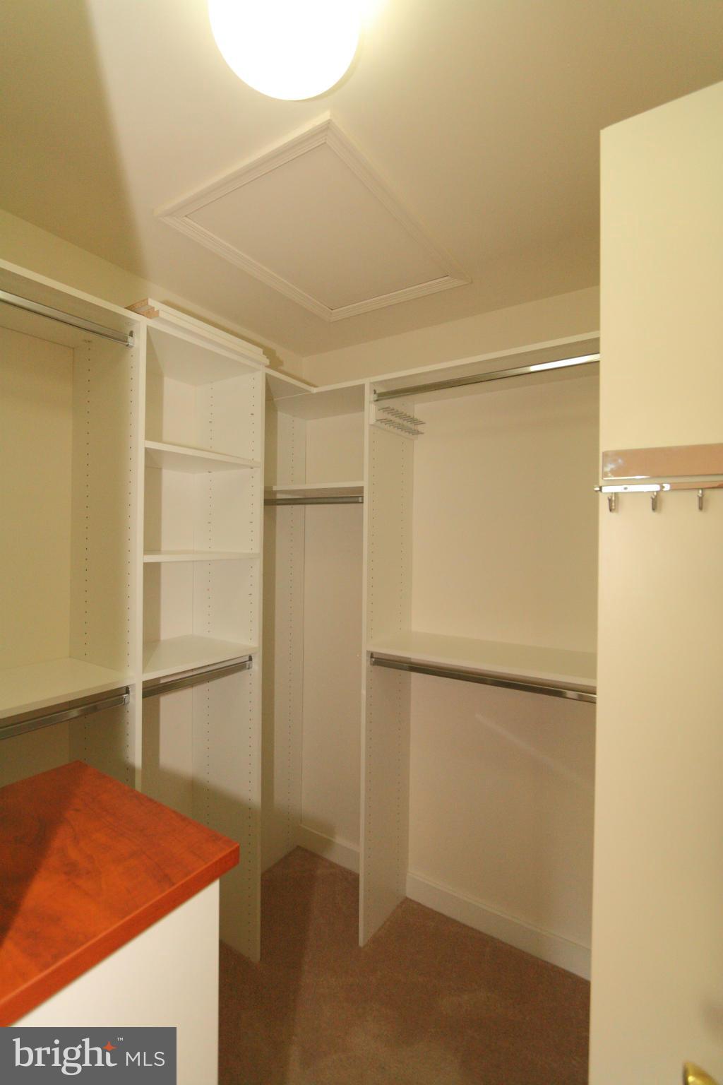 FAIR LAKES COURT - Residential Lease