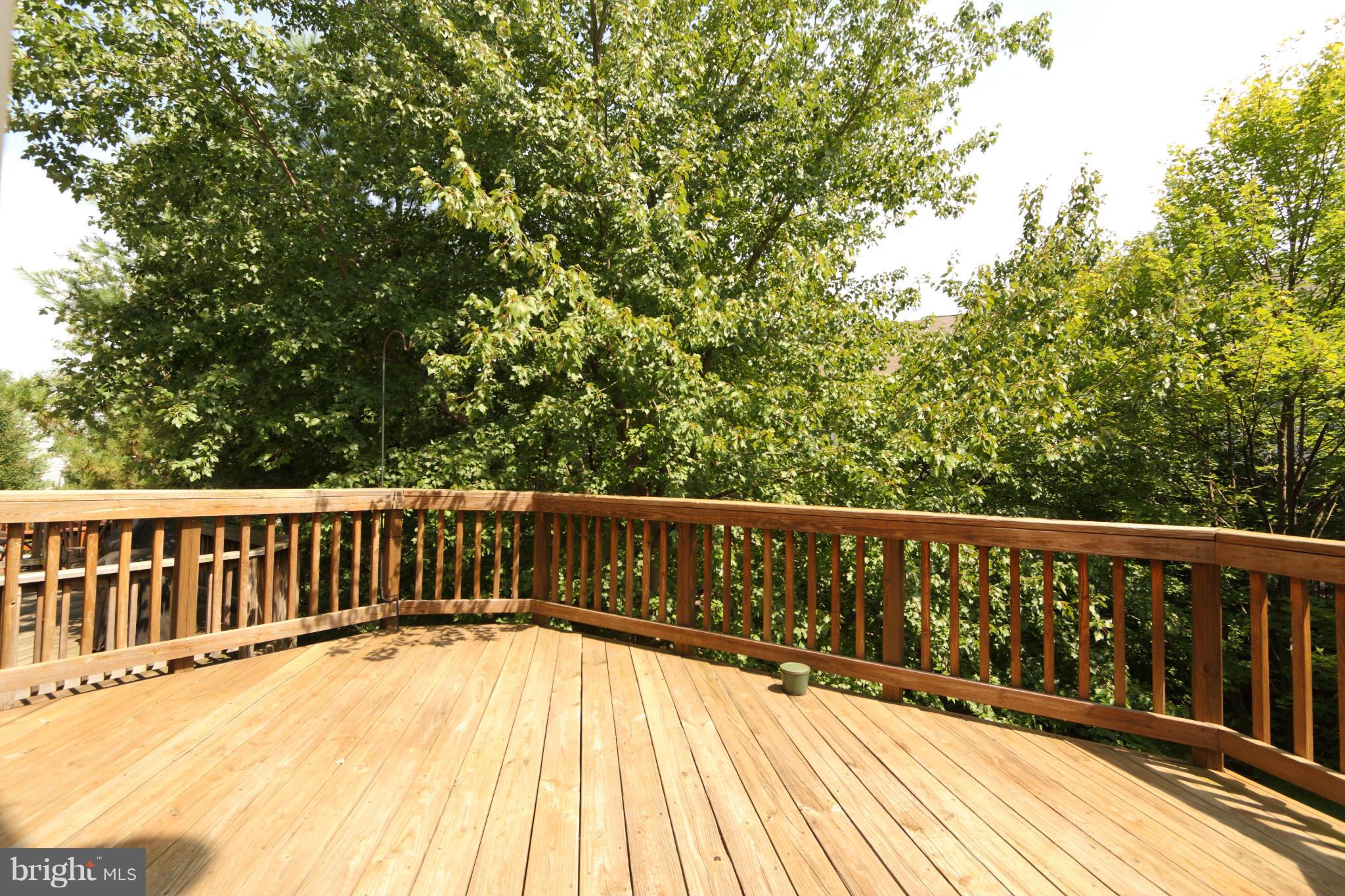 FAIR LAKES COURT - Residential Lease