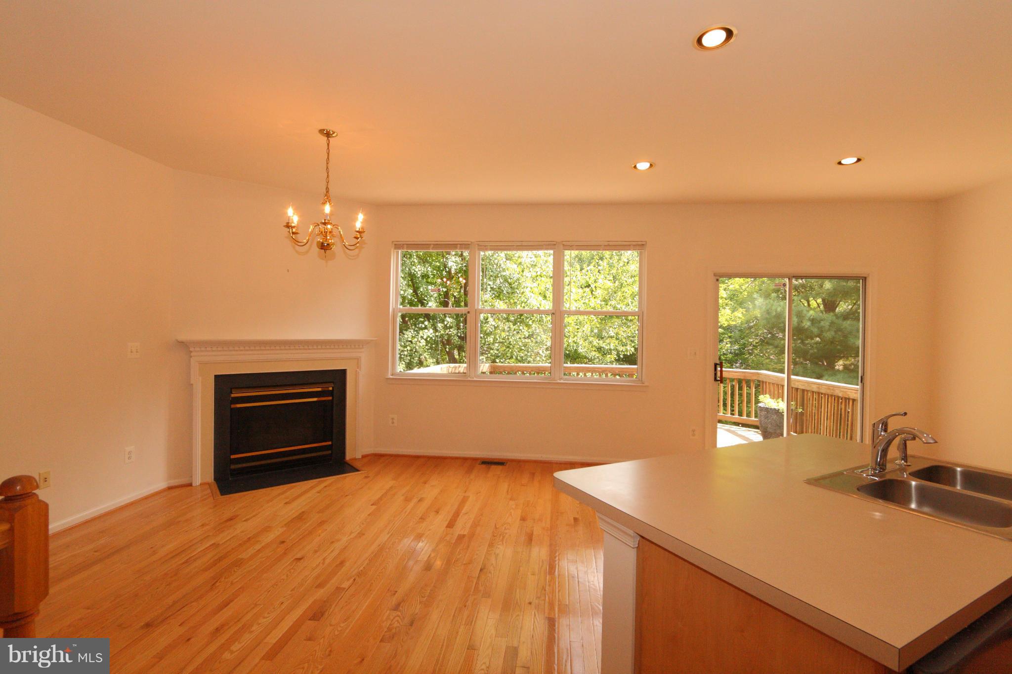 FAIR LAKES COURT - Residential Lease
