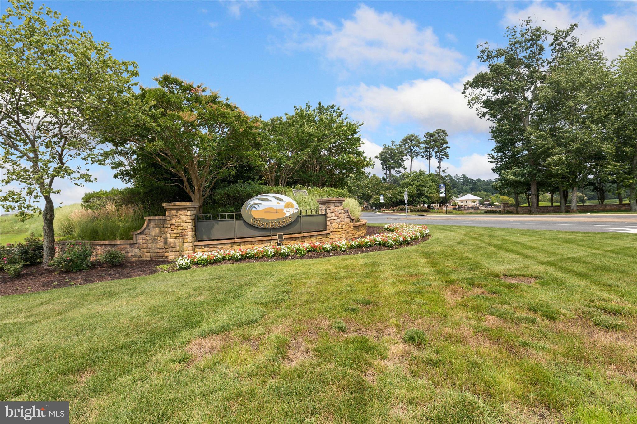 GLEN RIDDLE - Residential
