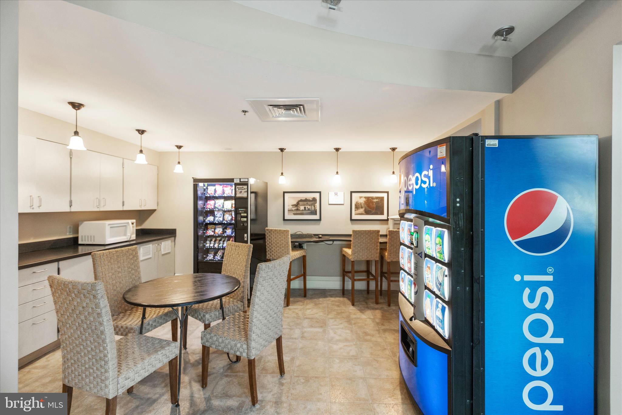 GLEN RIDDLE - Residential