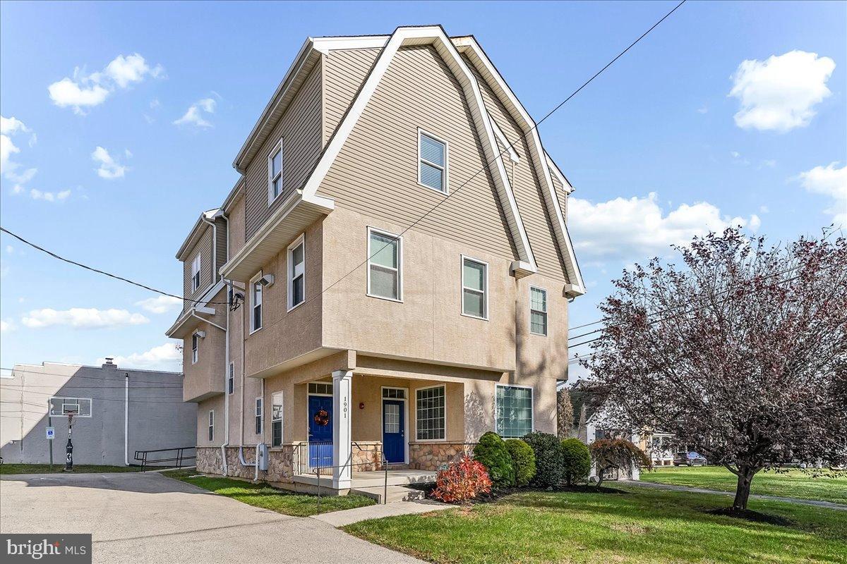 HAVERTOWN - Residential