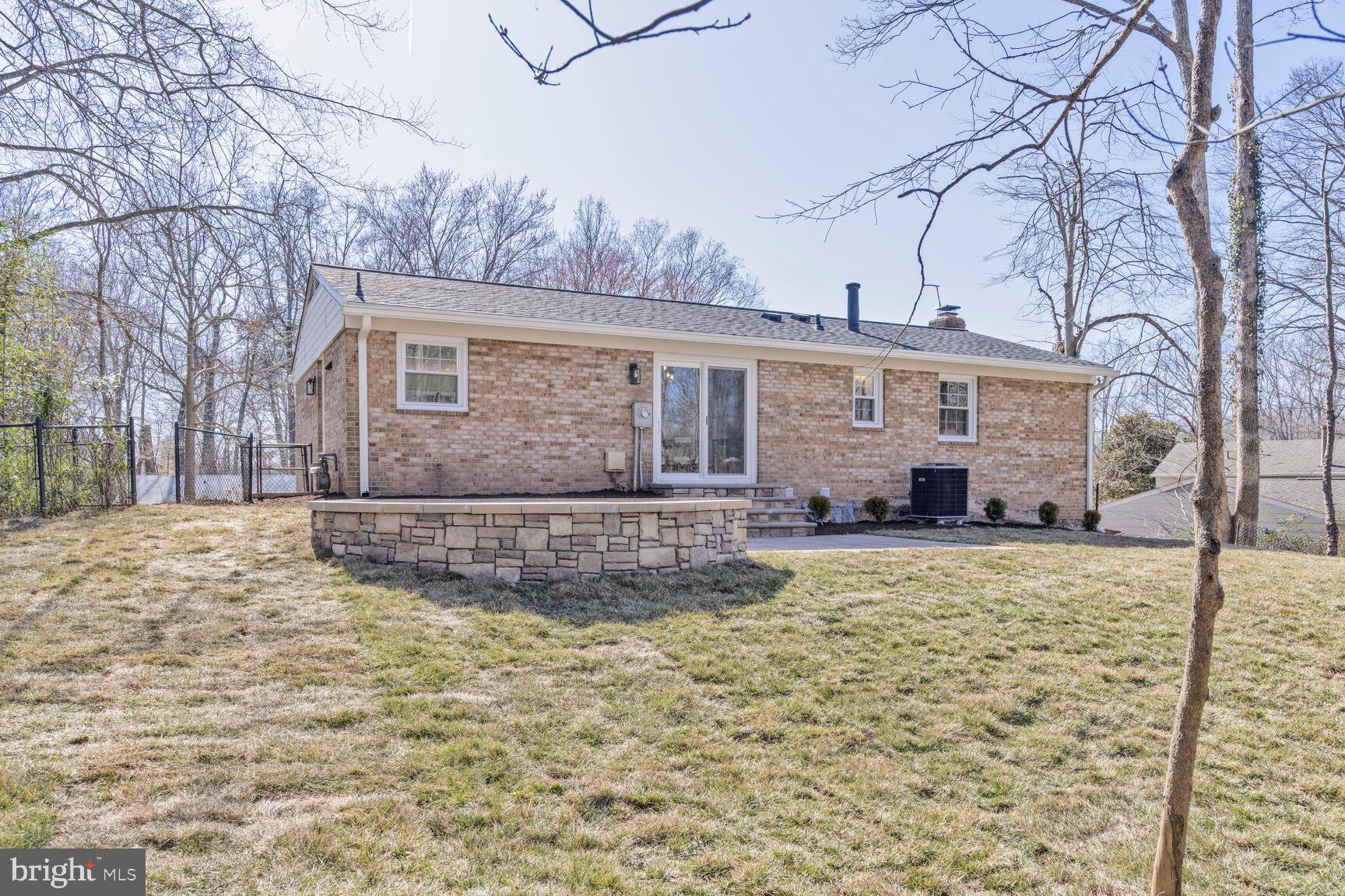 ROLLING VALLEY - Residential