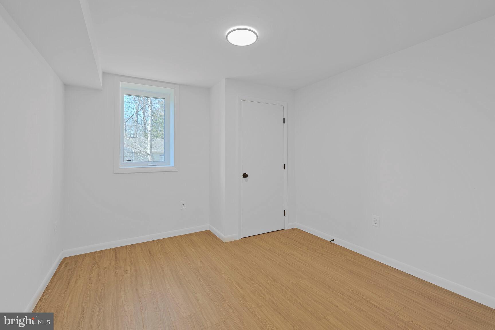 ROLLING VALLEY - Residential