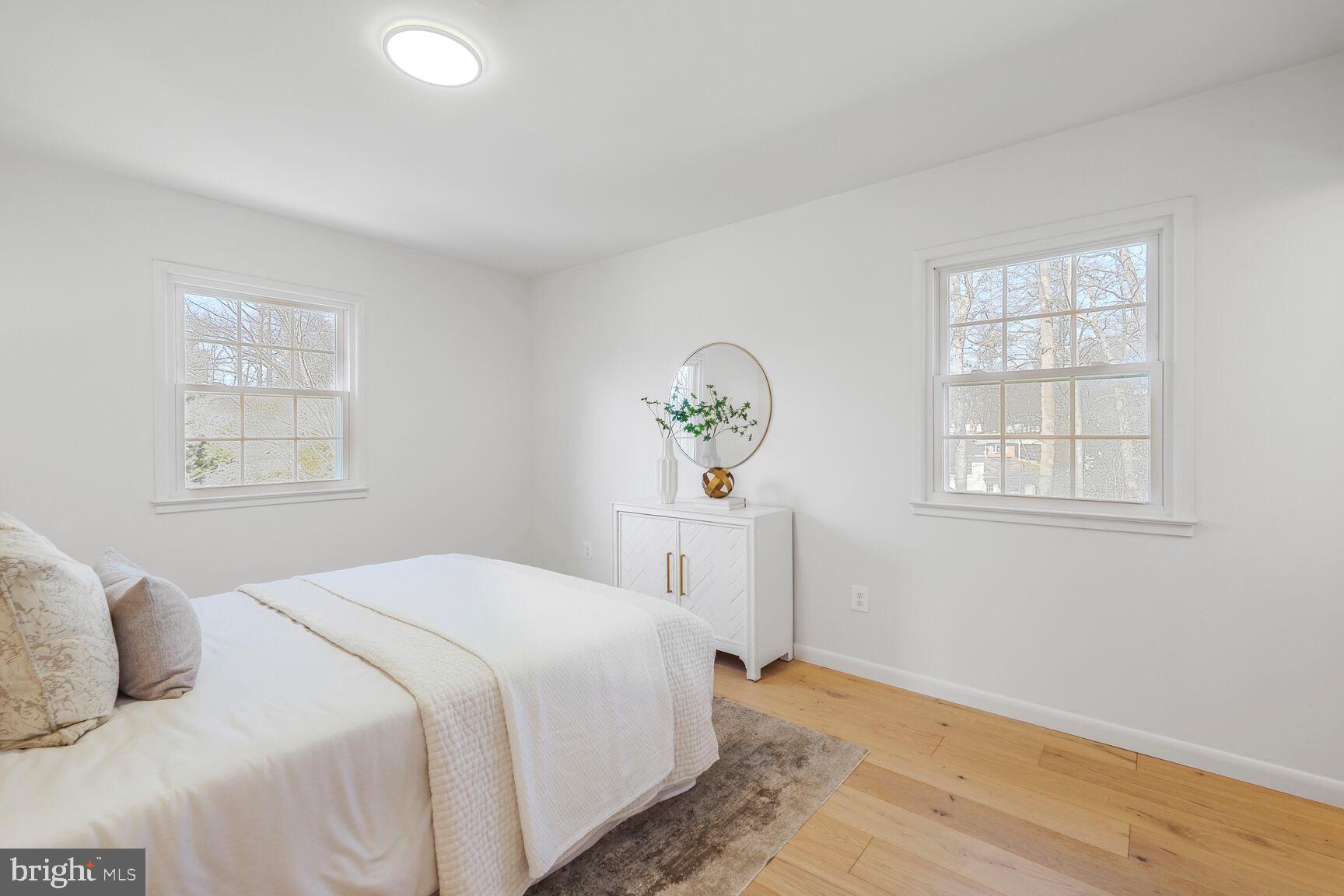ROLLING VALLEY - Residential