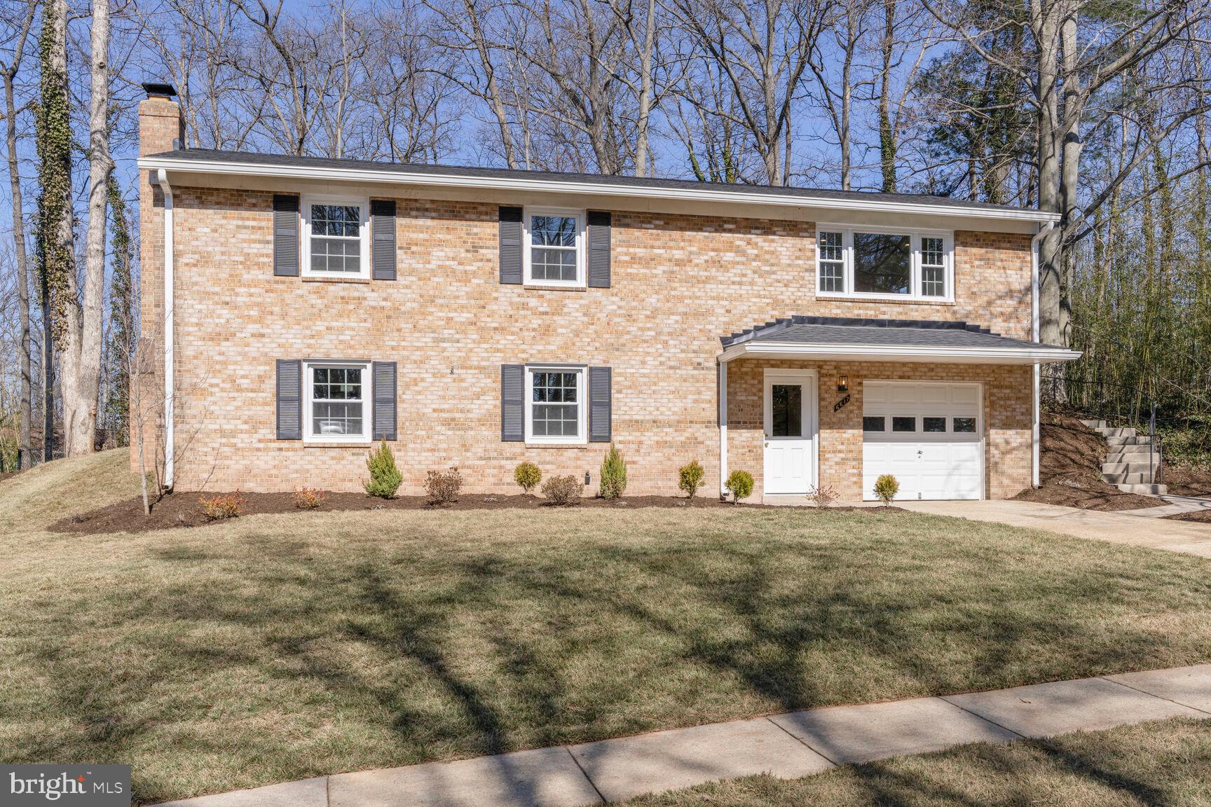ROLLING VALLEY - Residential