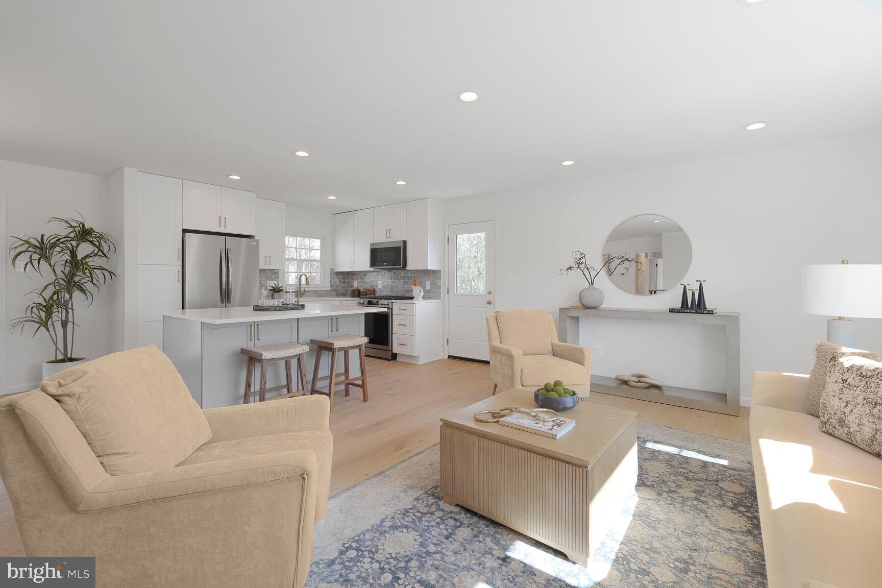 ROLLING VALLEY - Residential