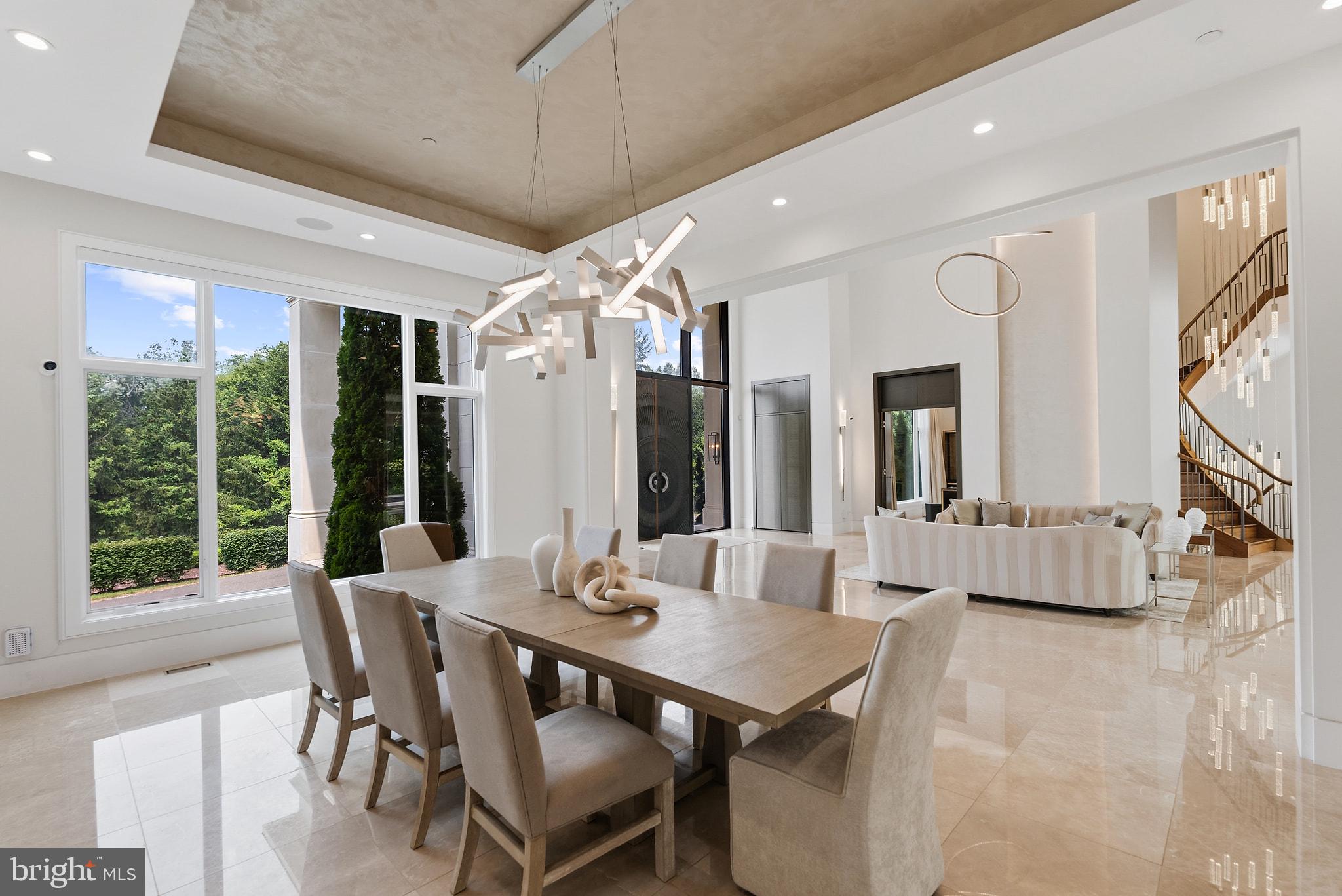 POTOMAC OUTSIDE - Residential